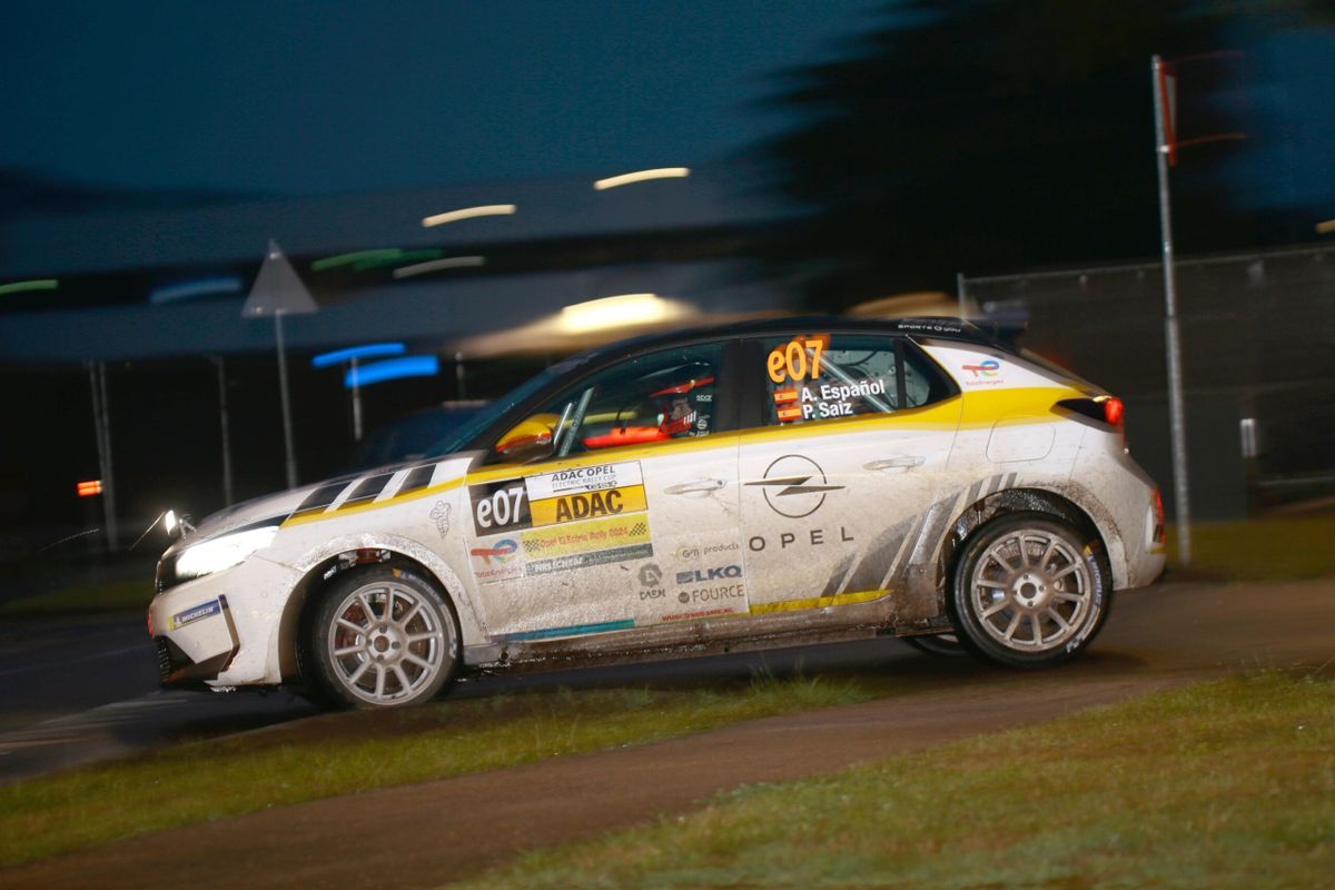Primer podio para Sito Español con Opel España en la ADAC Opel Electric Rally Cup 2