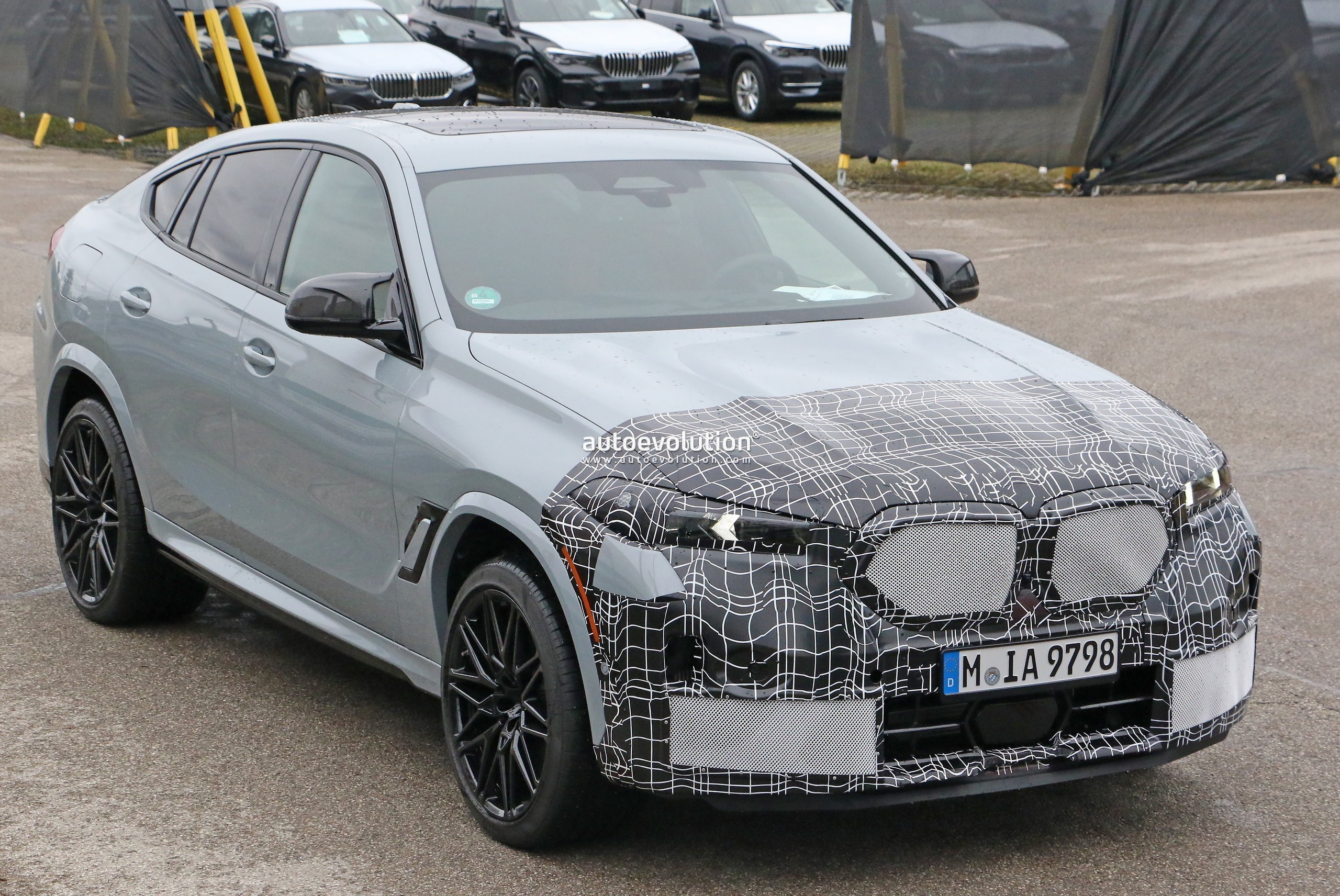 Bmw x6 mk3 [g06] lci (2023)