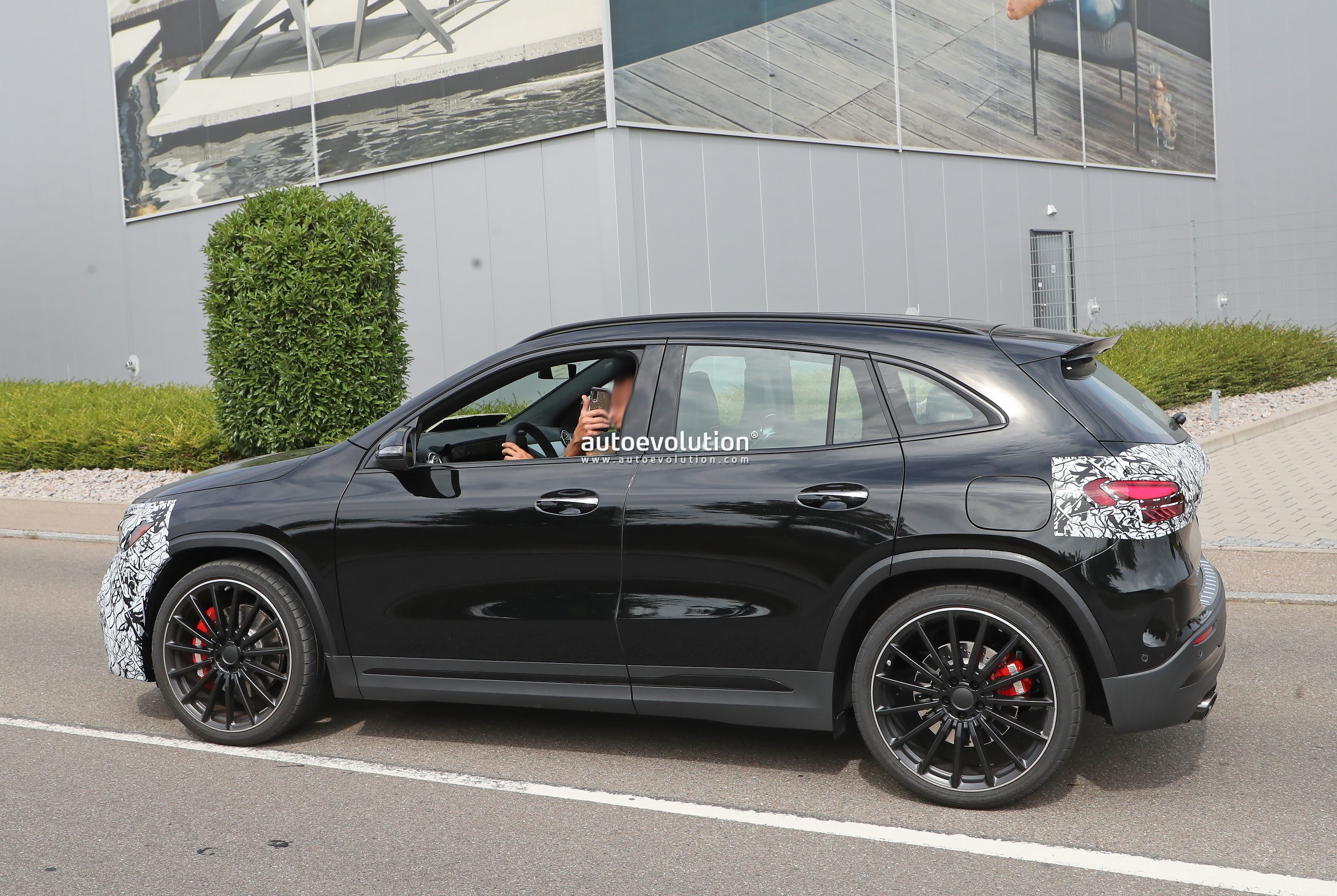 Mercedes-benz gla mk2 [h247] | eqa facelift (2023)