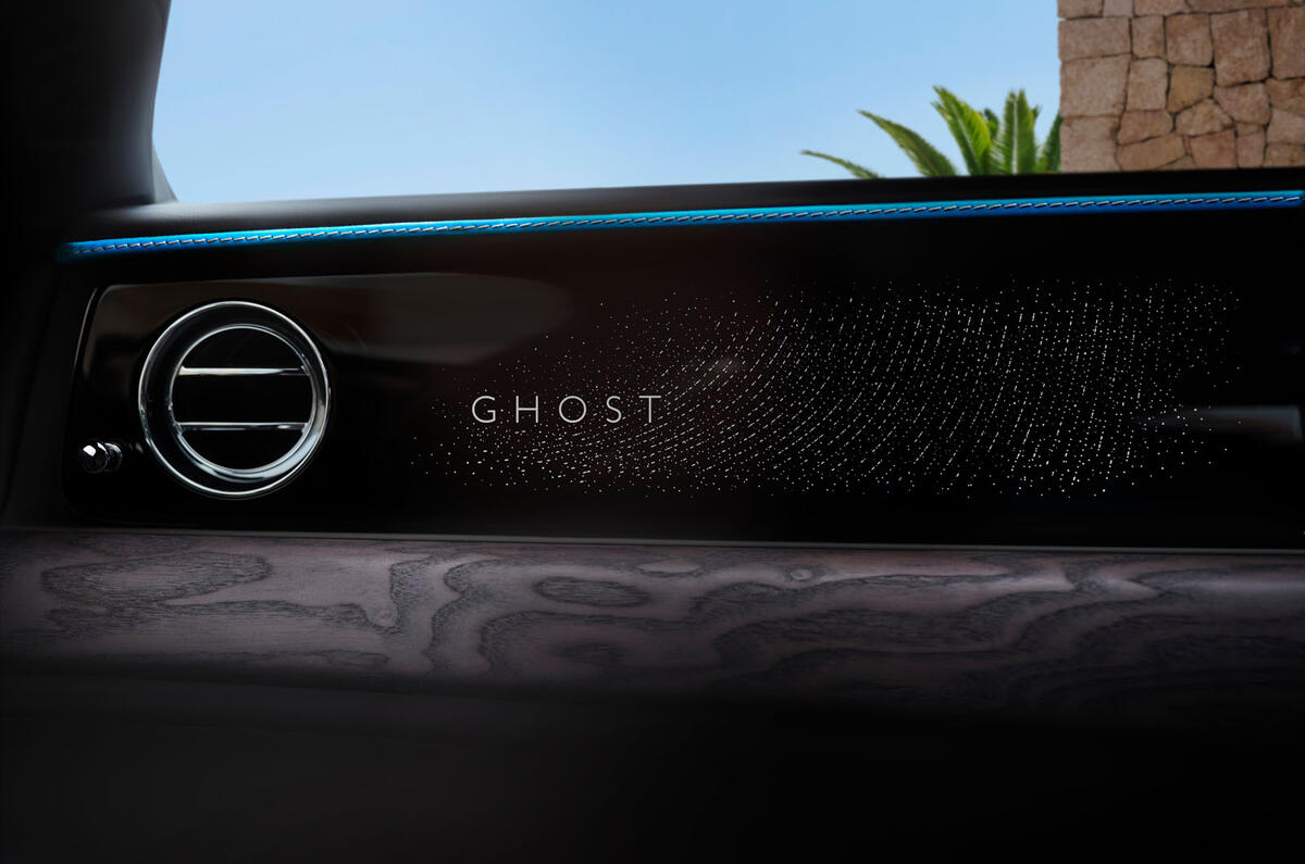 Rolls royce ghost series ii dash panel