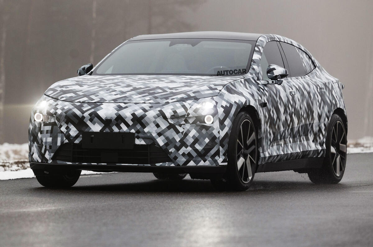 Polestar 4 (2023)