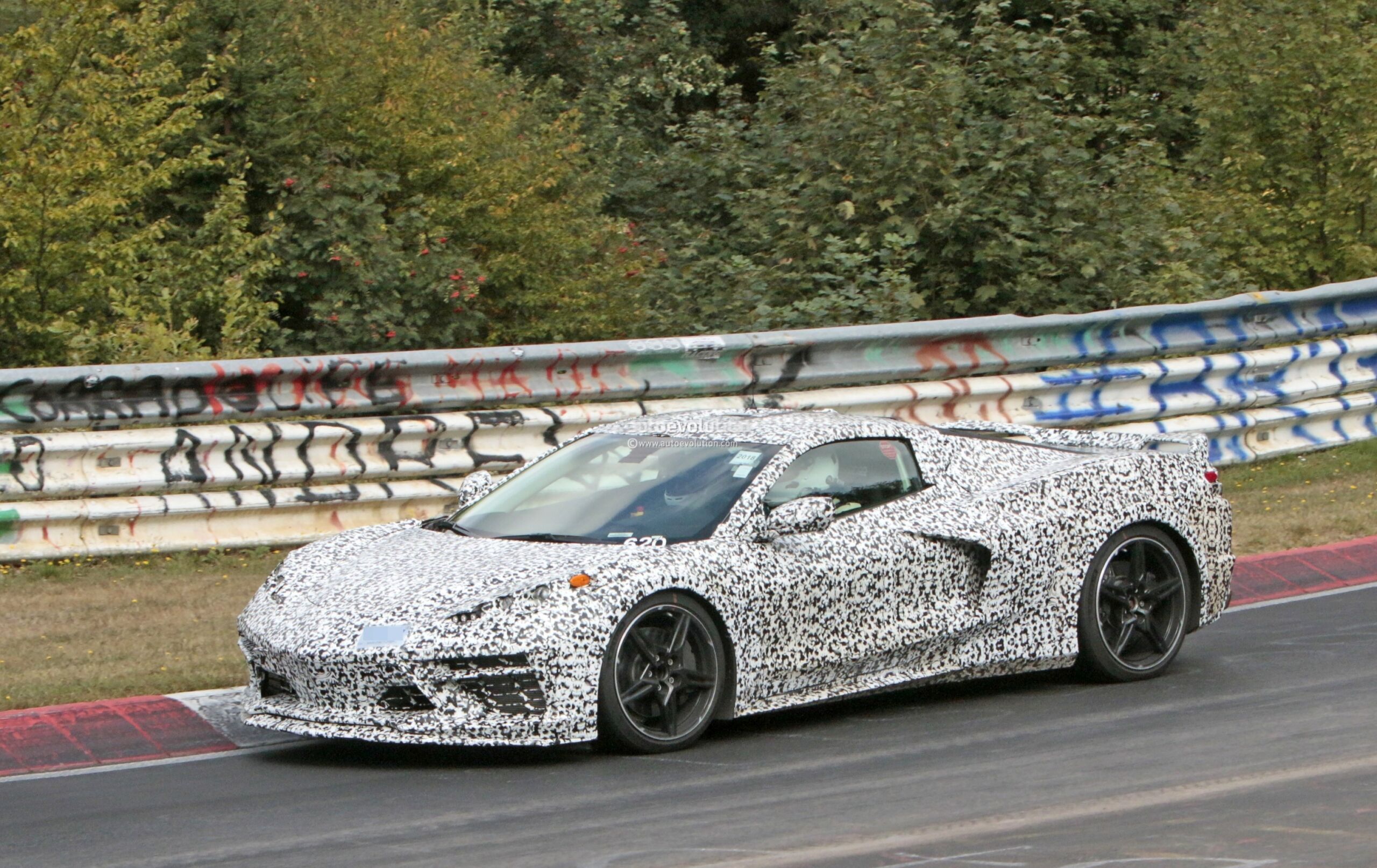 Chevrolet corvette c8 stingray (2019)