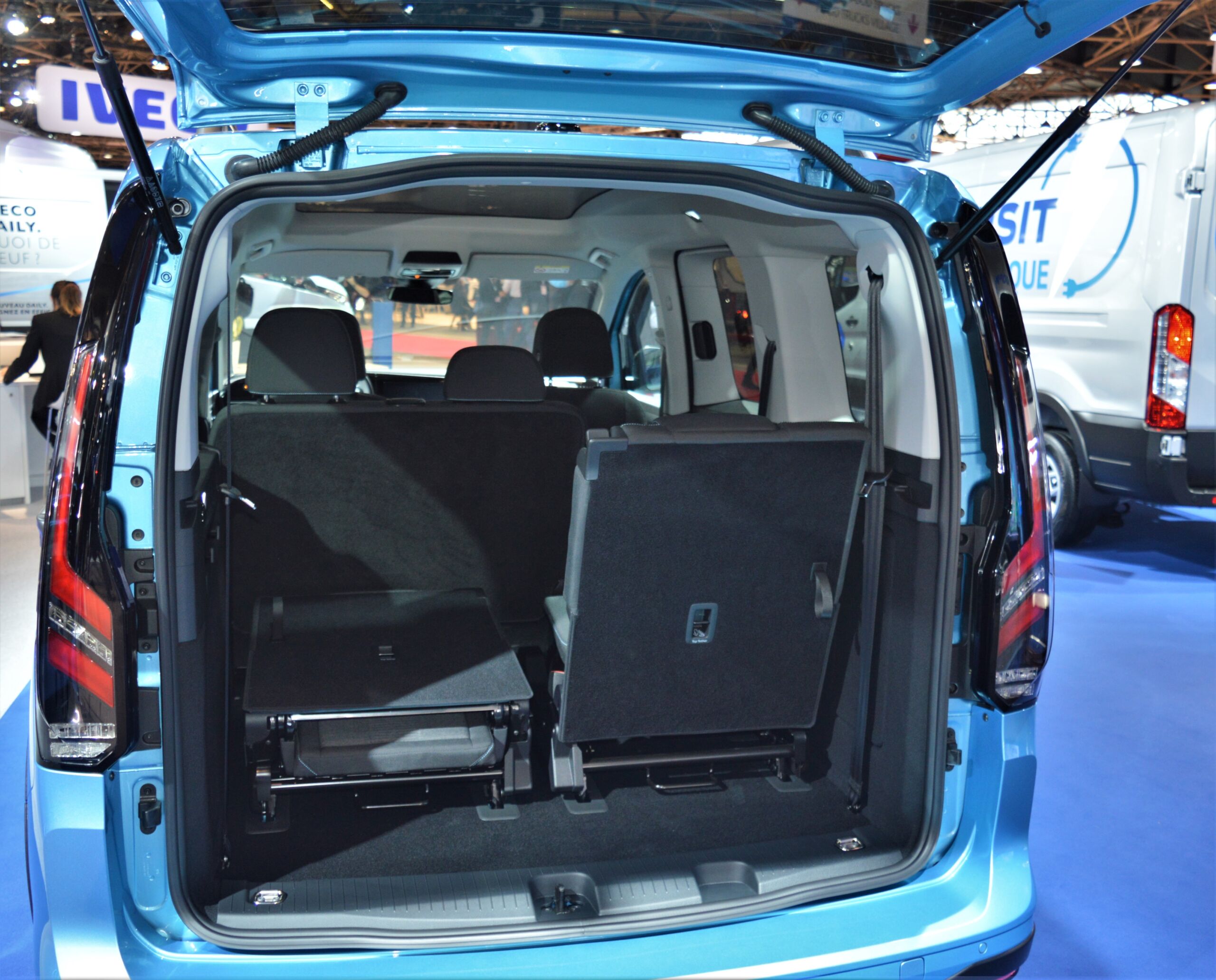 Ford tourneo connect (2021)