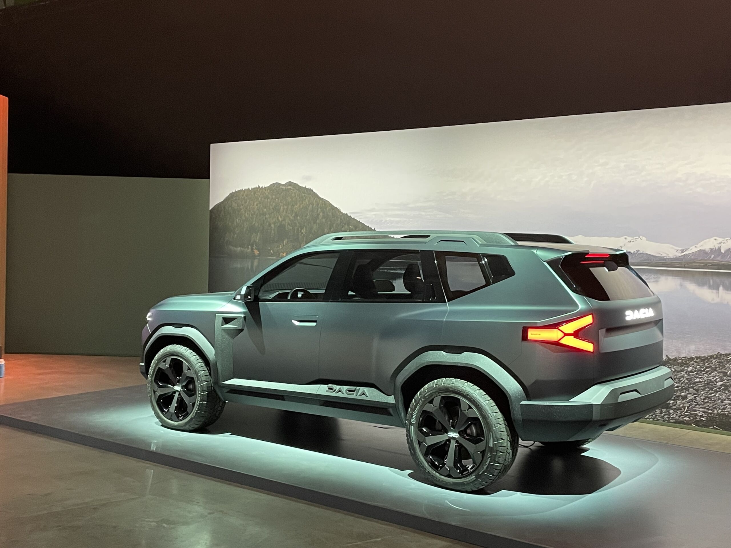 Dacia bigster concept (2021)