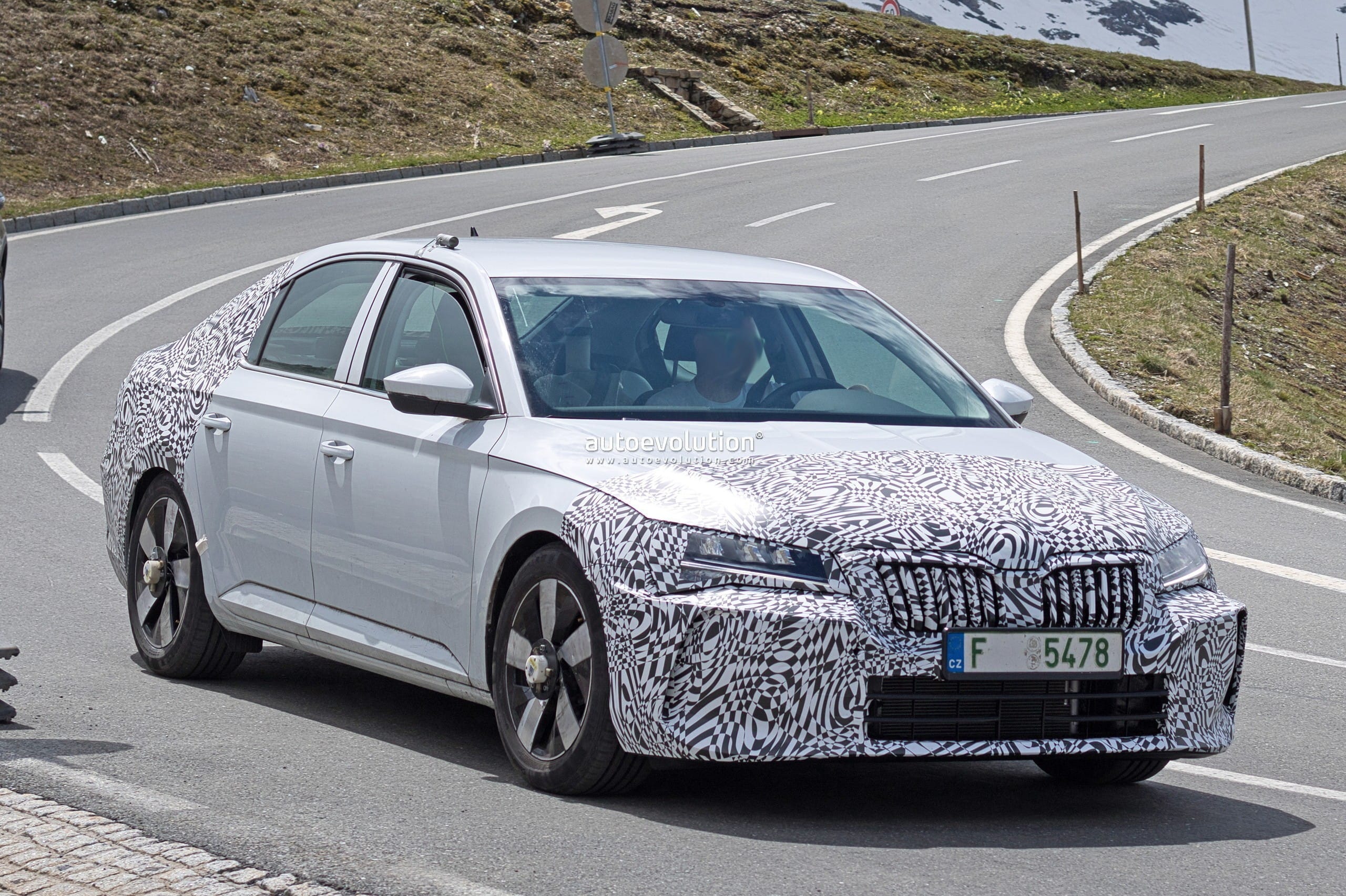 Škoda superb mk4 (2023)