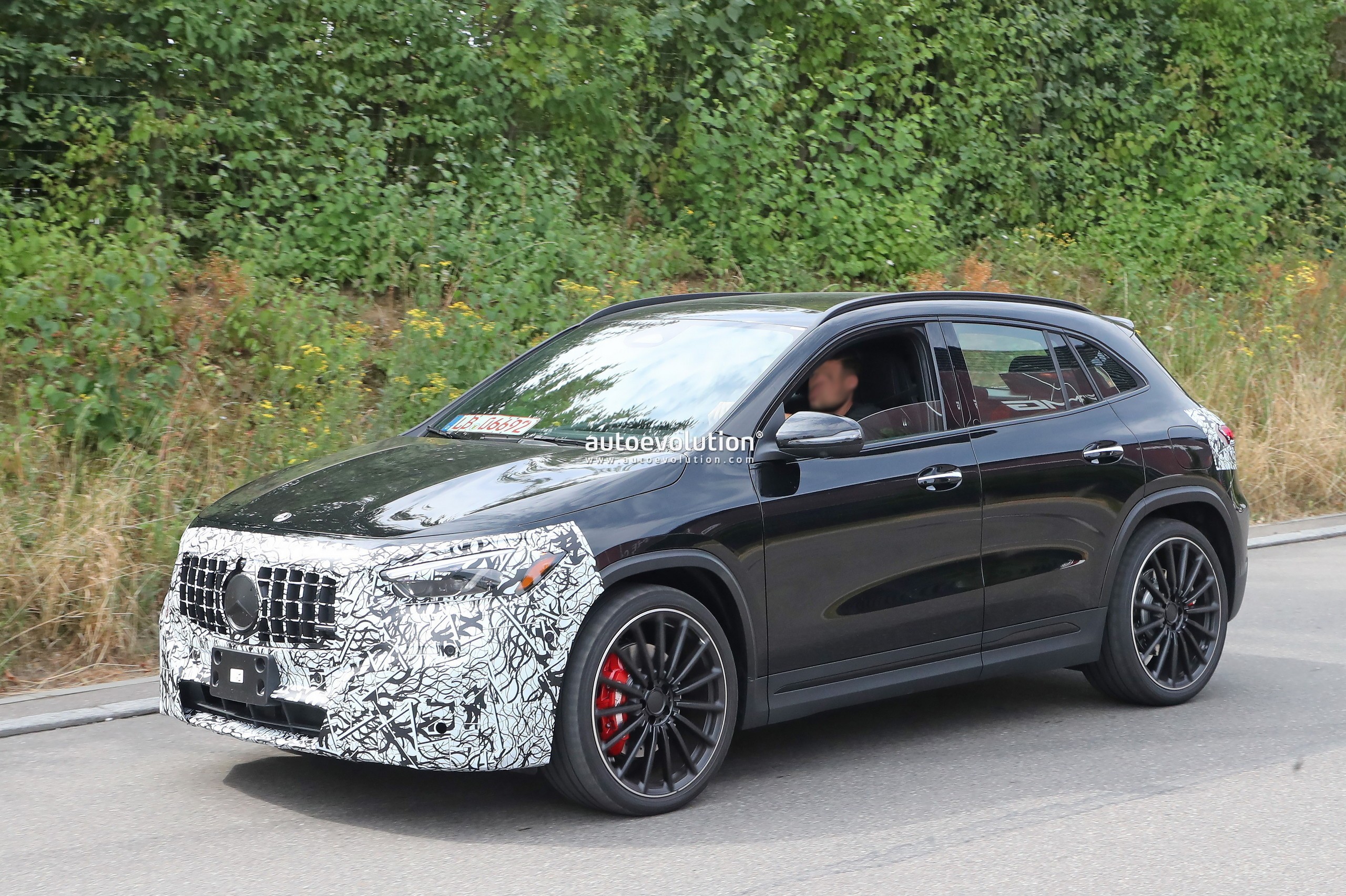 Mercedes-benz gla mk2 [h247] | eqa facelift (2023)