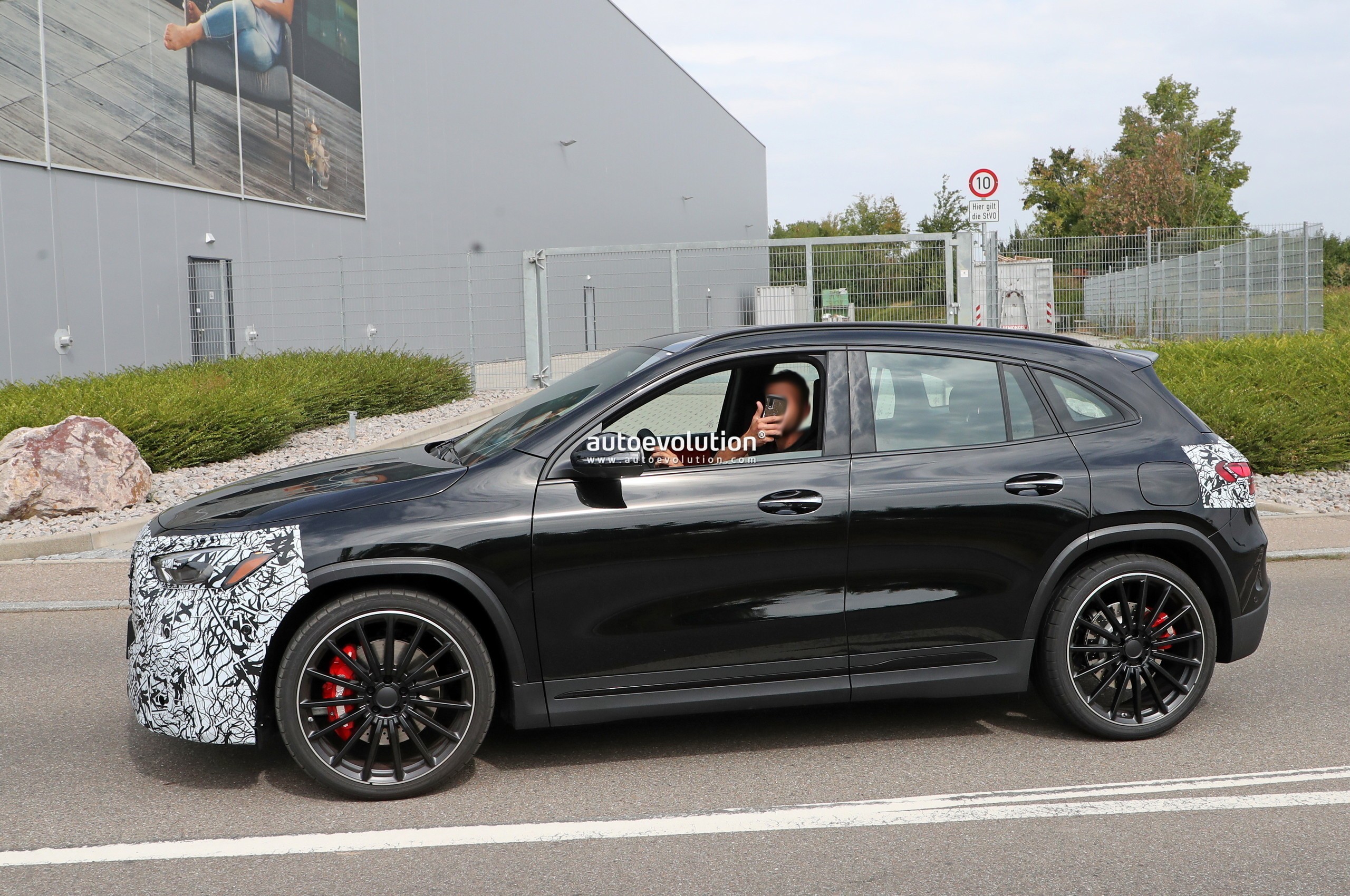 Mercedes-benz gla mk2 [h247] | eqa facelift (2023)