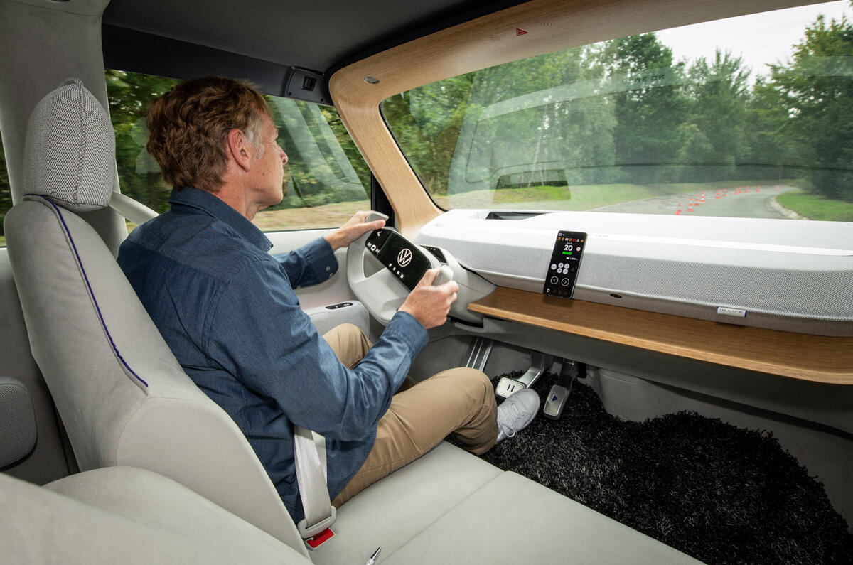 86 volkswagen id life concept drive conducción gk