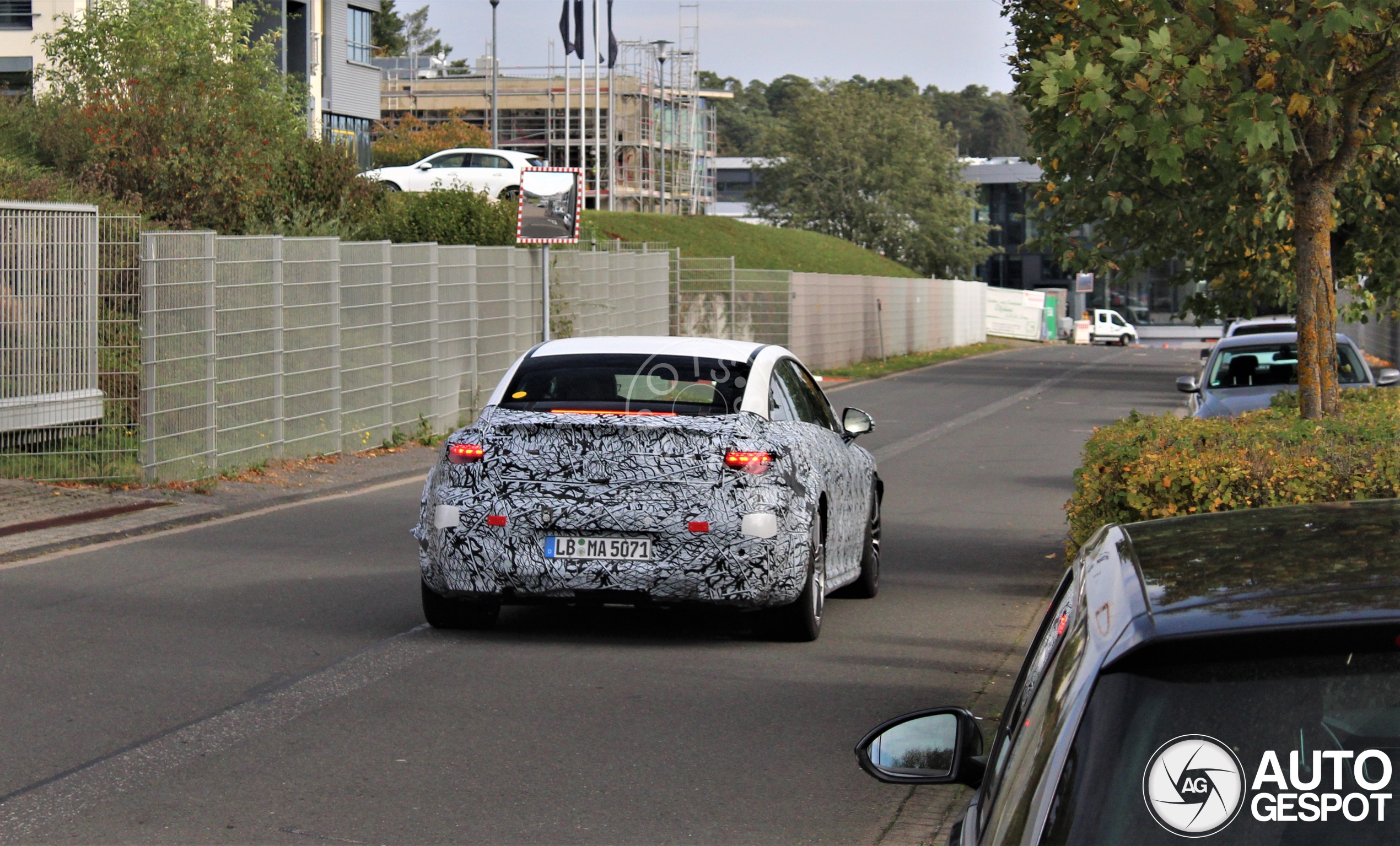 Mercedes-amg gt4 ev
