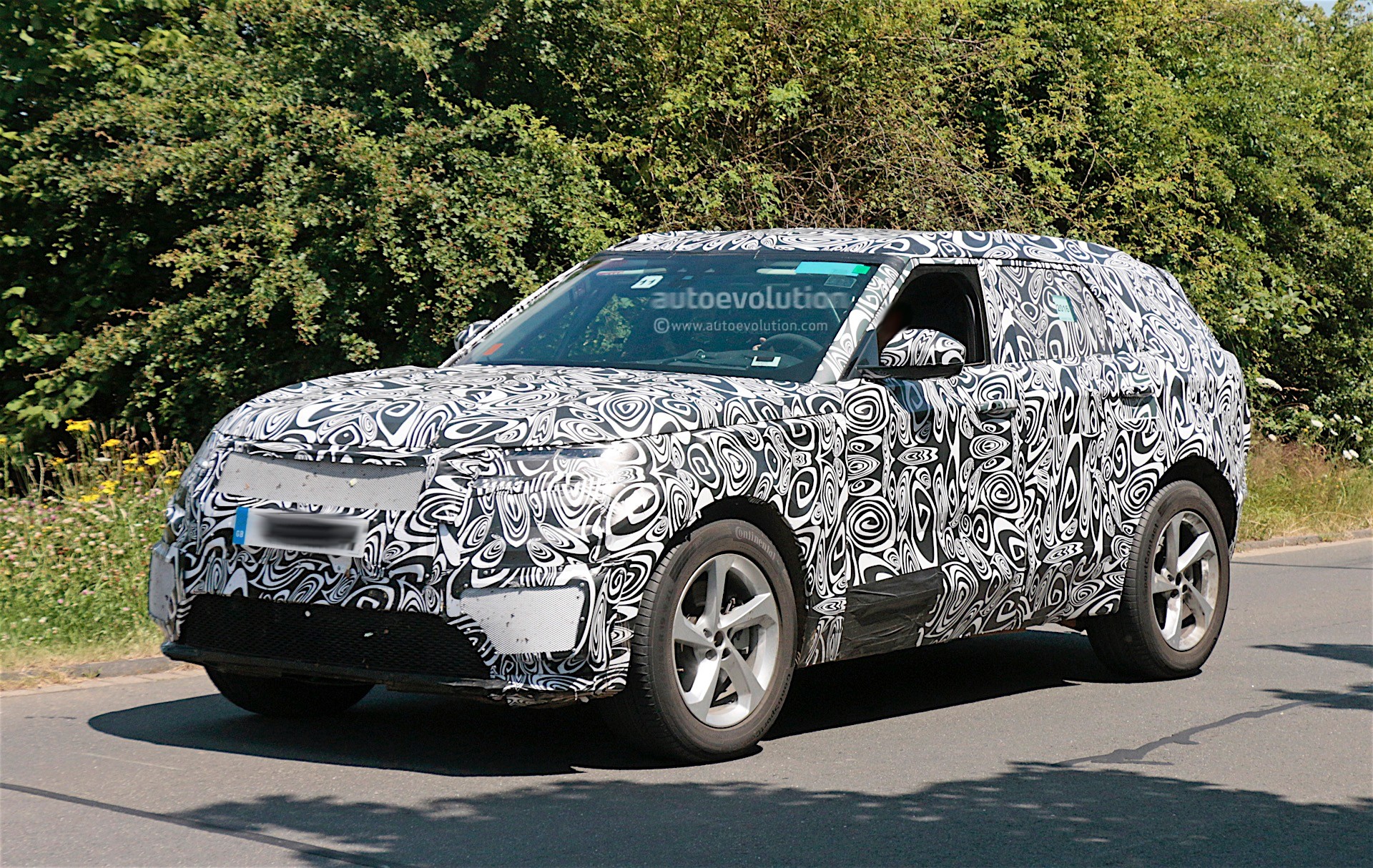 Range rover velar (2017)