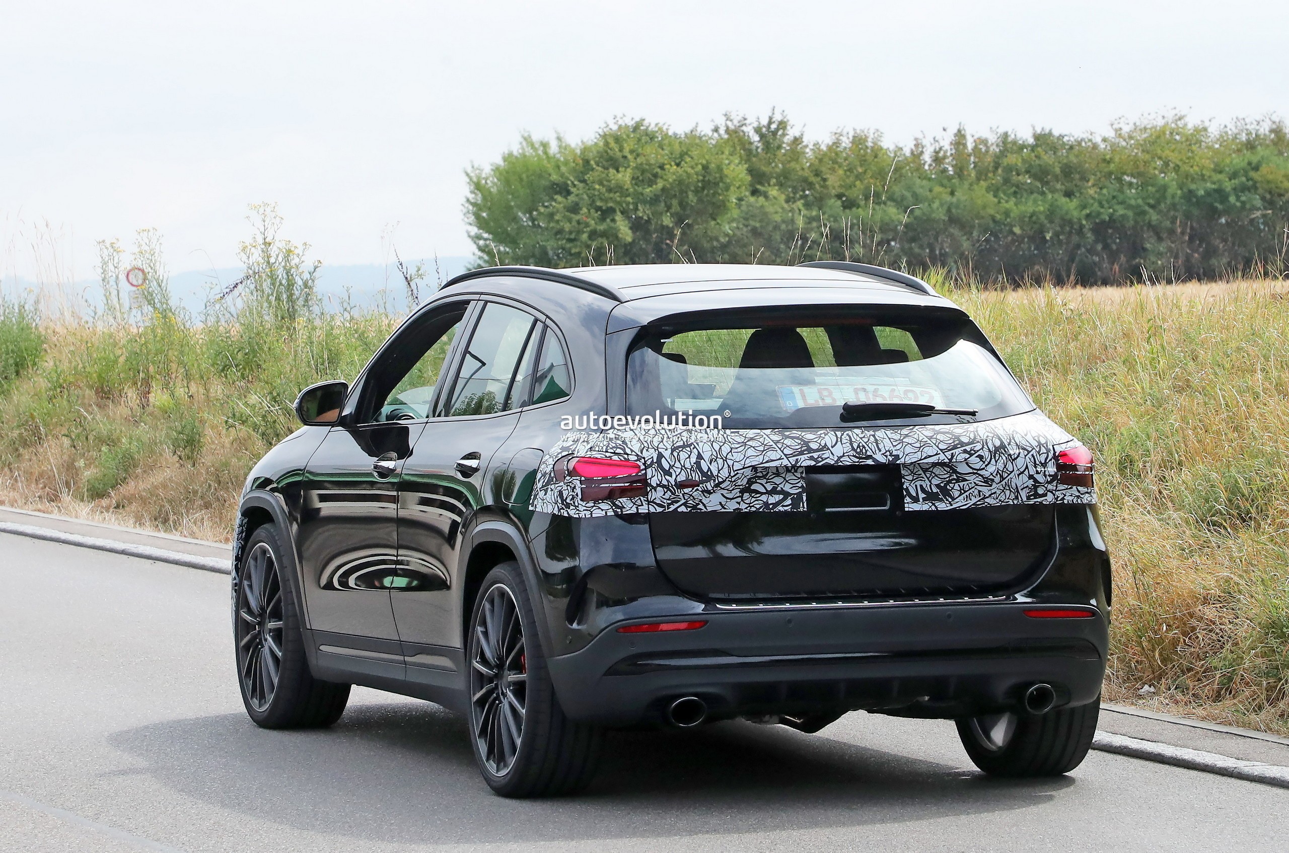 Mercedes-benz gla mk2 [h247] | eqa facelift (2023)