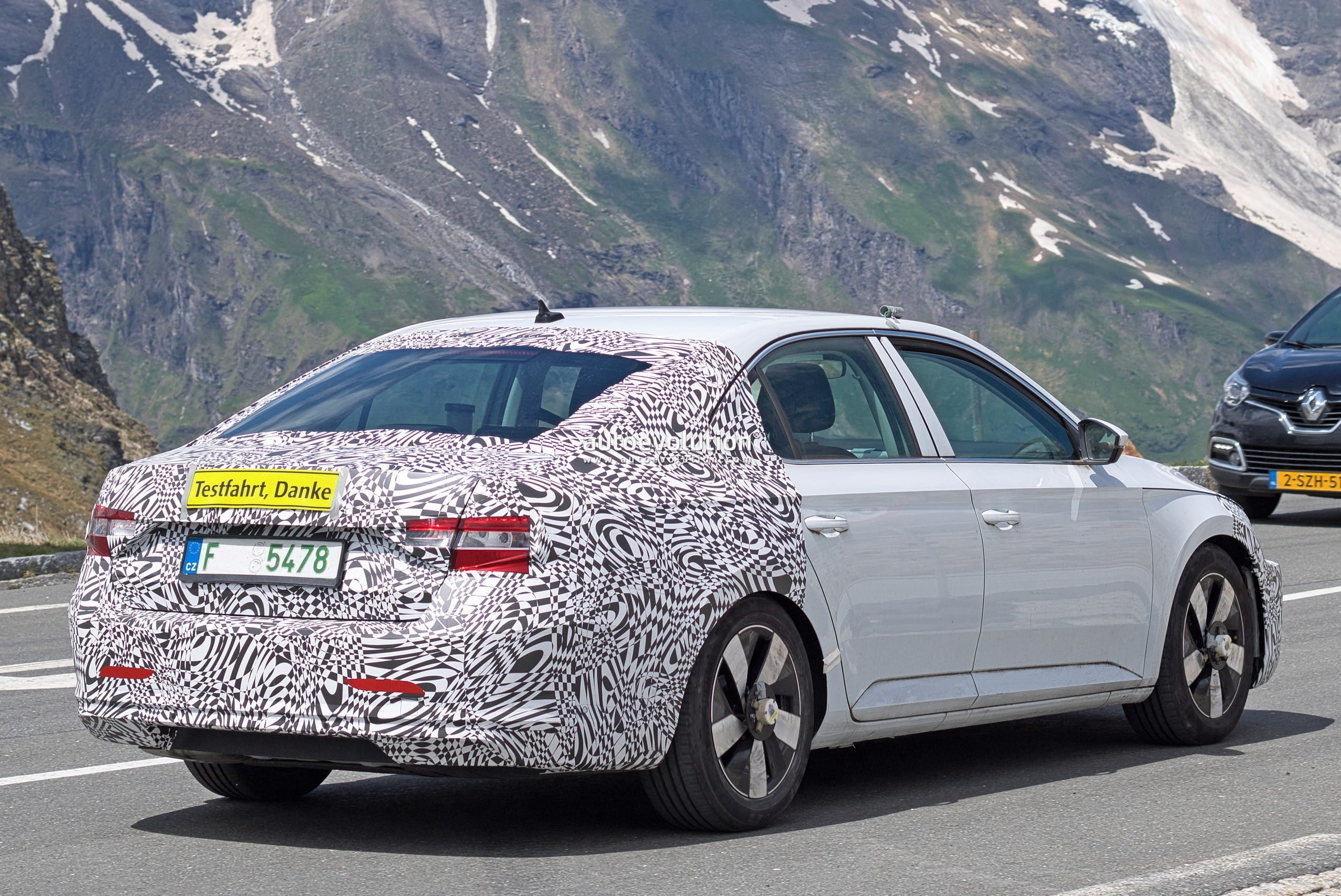 Škoda superb mk4 (2023)