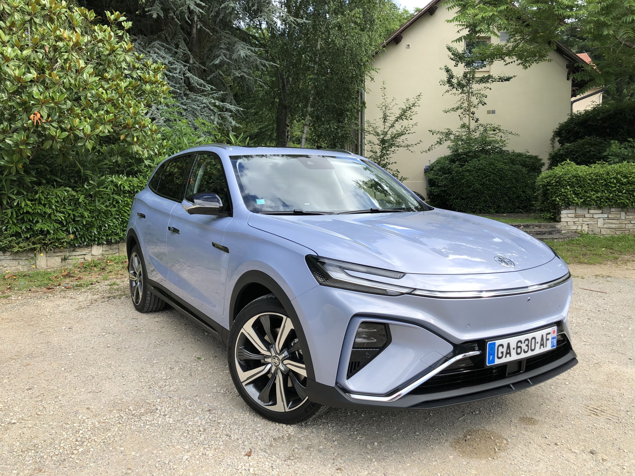 Mg marvel r (2021)