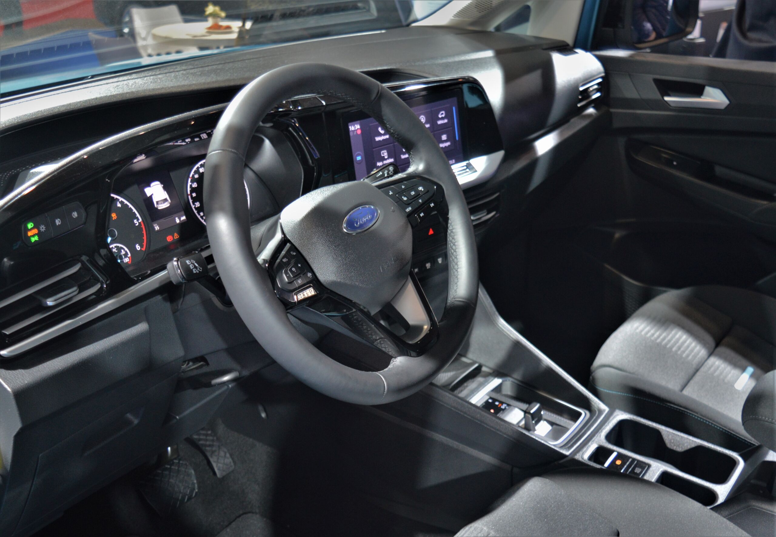 Ford tourneo connect (2021)