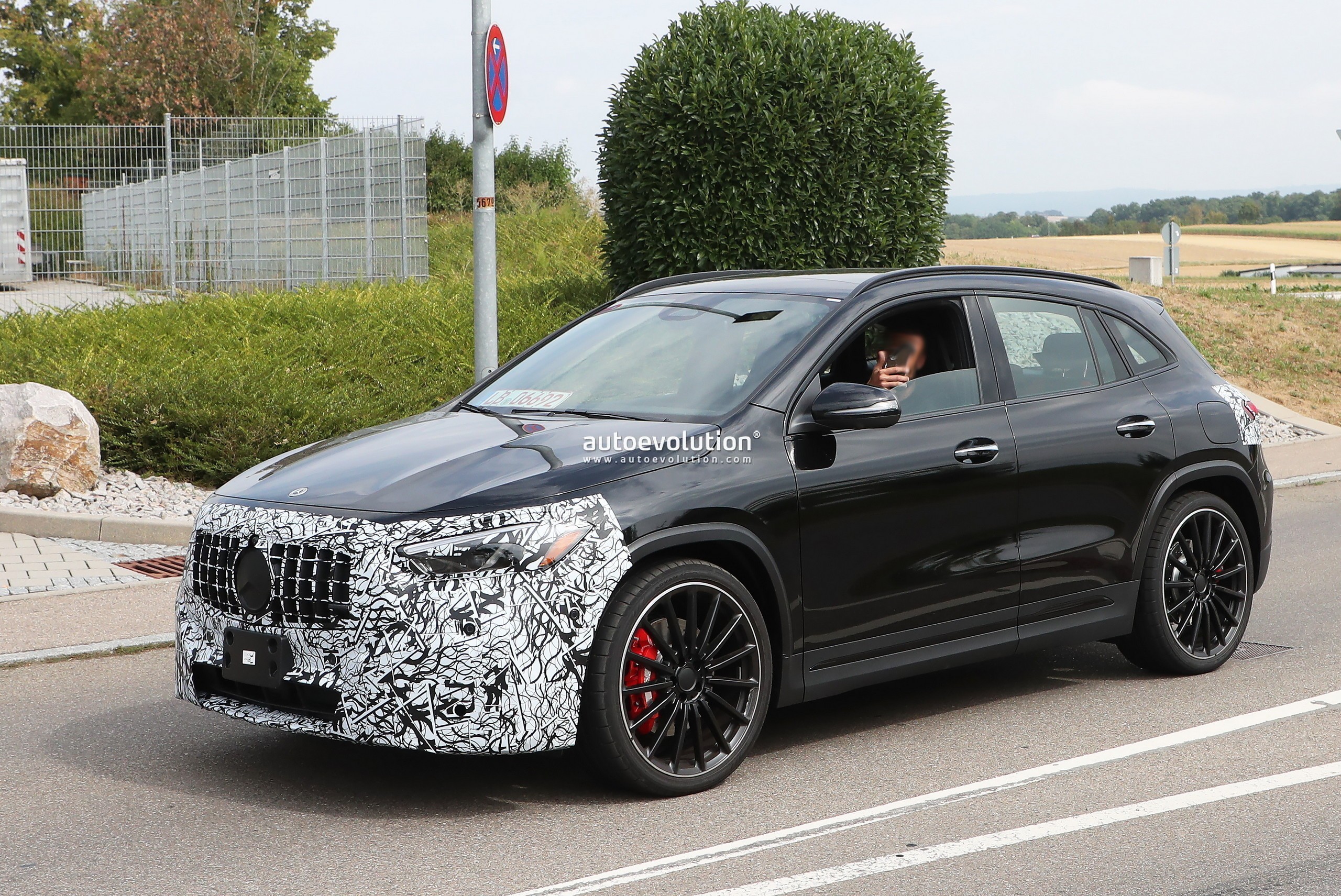 Mercedes-benz gla mk2 [h247] | eqa facelift (2023)