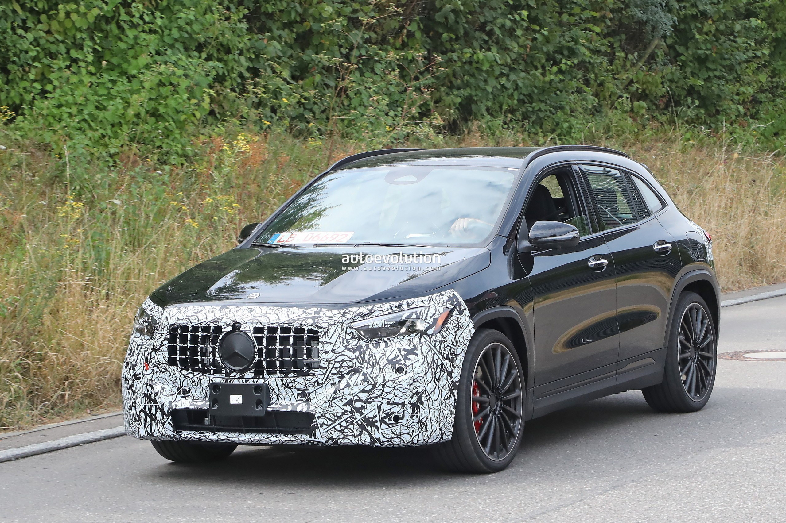 Mercedes-benz gla mk2 [h247] | eqa facelift (2023)