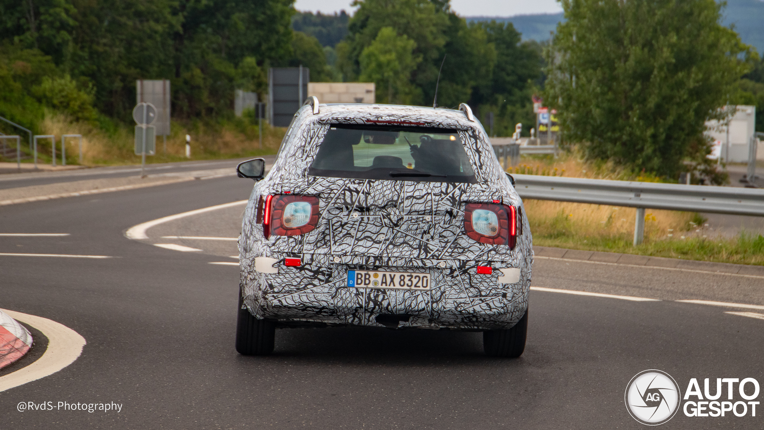 Mercedes-benz glb ev