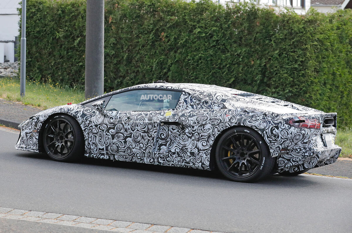 Lamborghini huracan sucesor trasero izquierdo