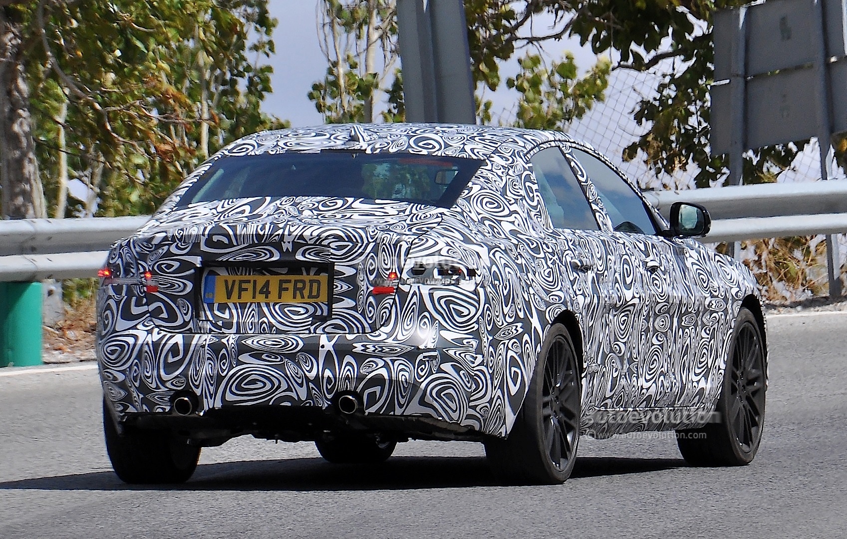 Jaguar xf mk2 [x260] (2016-2022)