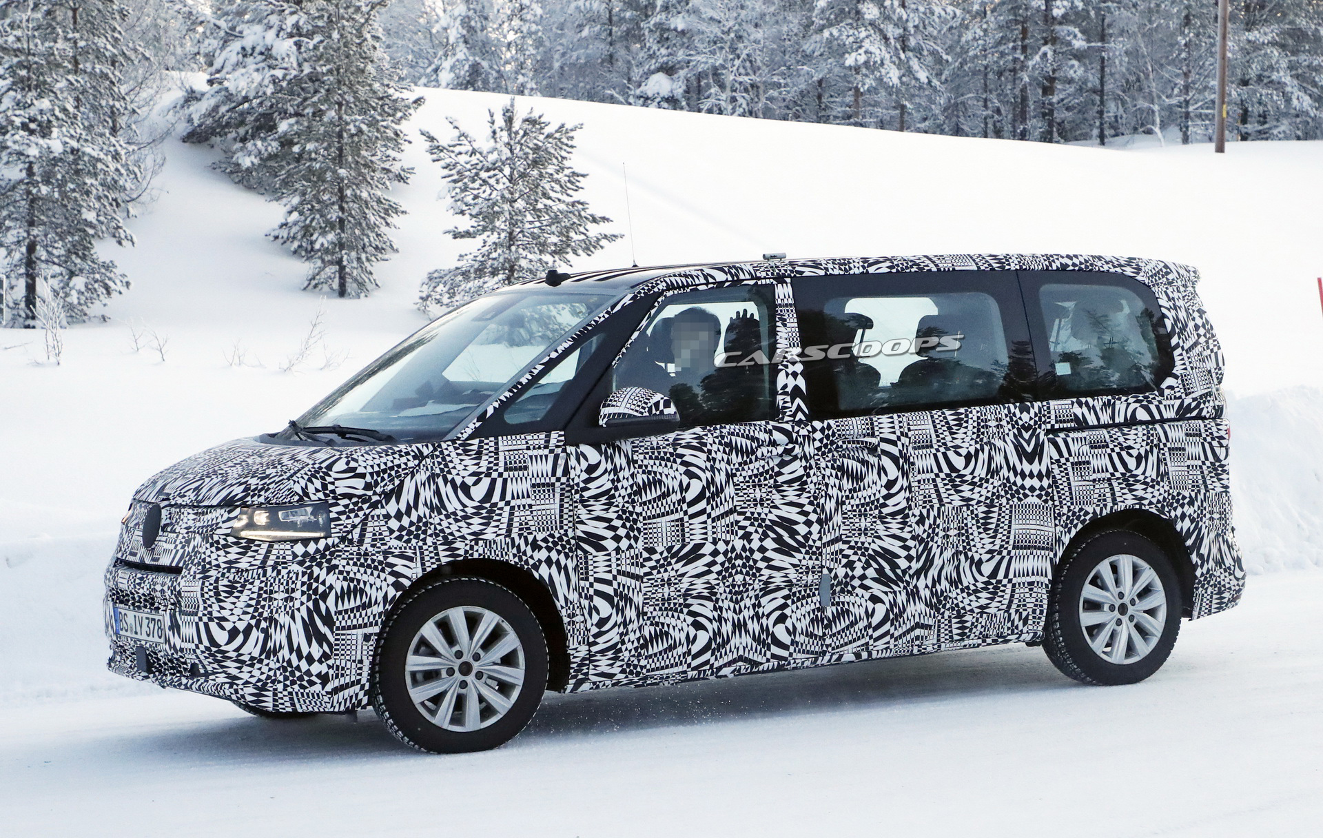 Volkswagen multivan t7 (2021)