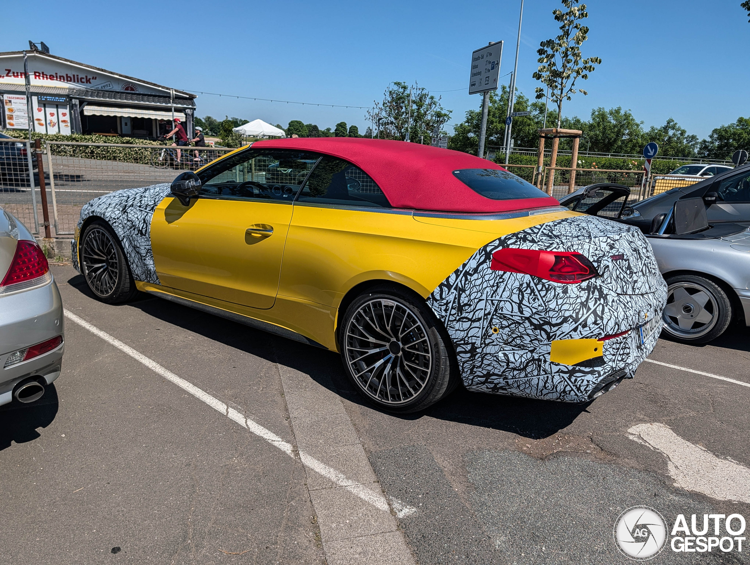 Mercedes-amg cle 63 s e-performance convertible a206