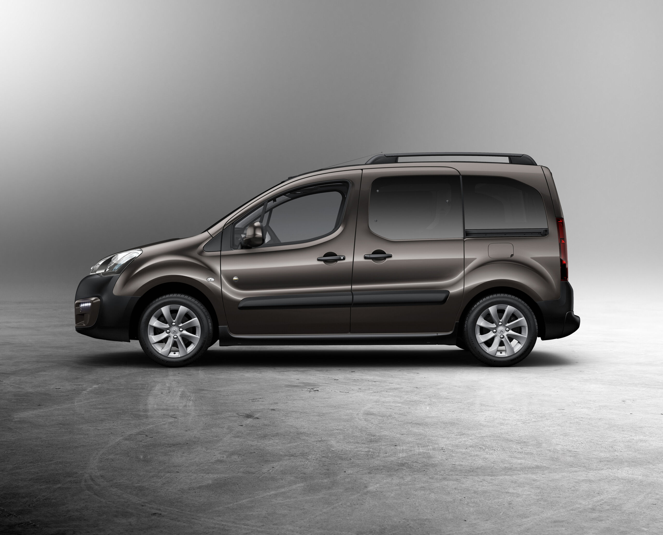 Furgonetas pequeñas psa mk3 (2015)