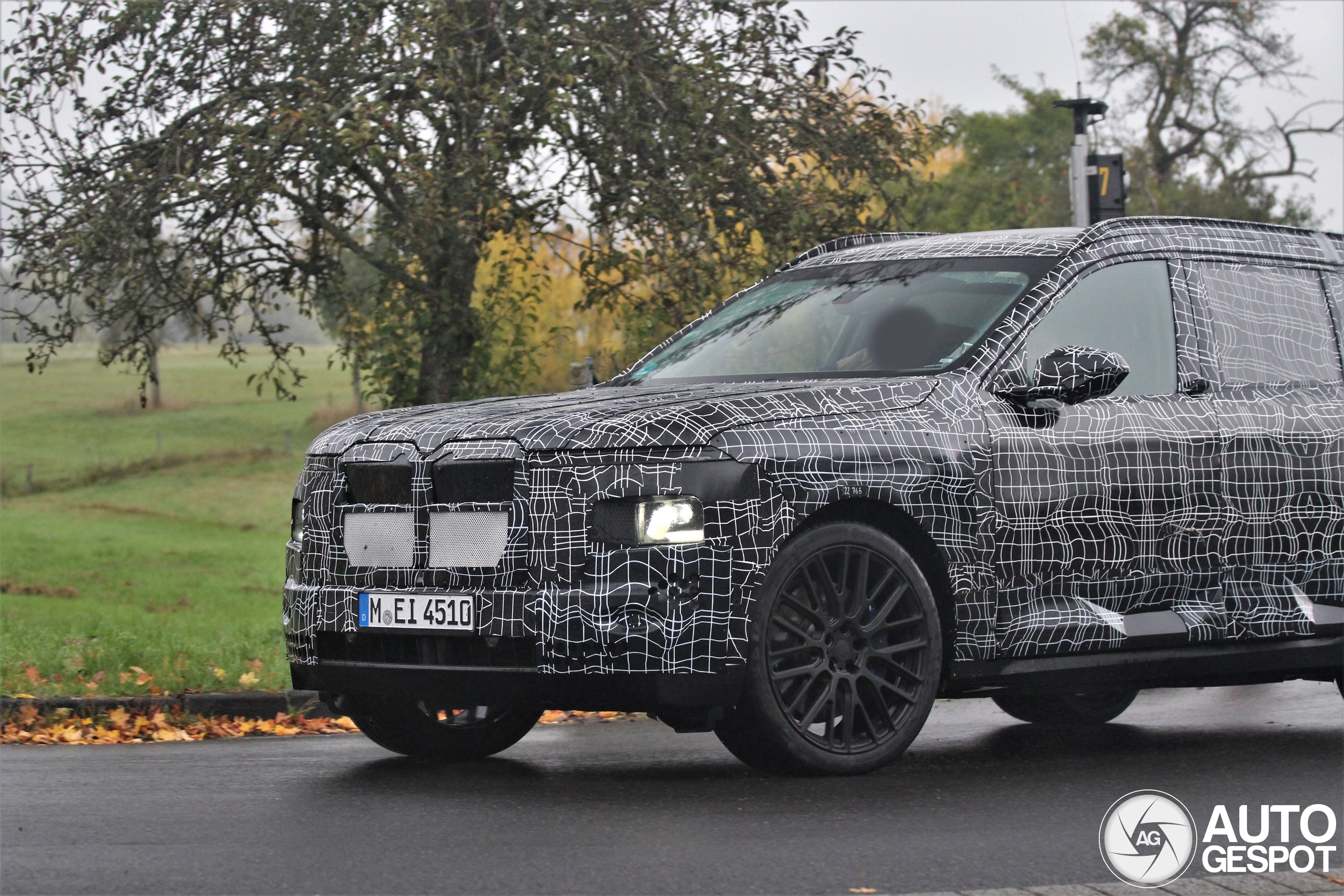 Bmw x7 m60 g67