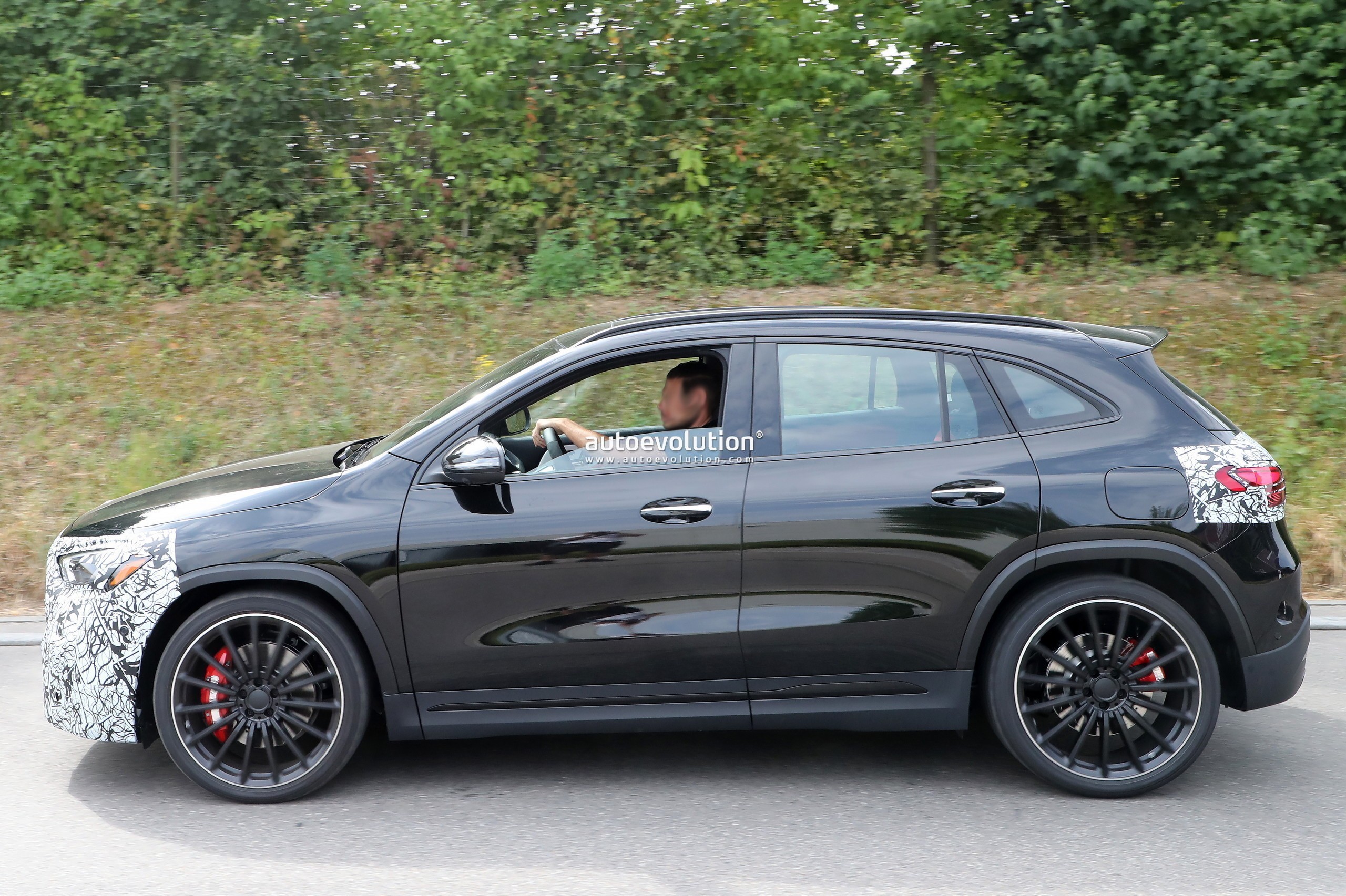 Mercedes-benz gla mk2 [h247] | eqa facelift (2023)