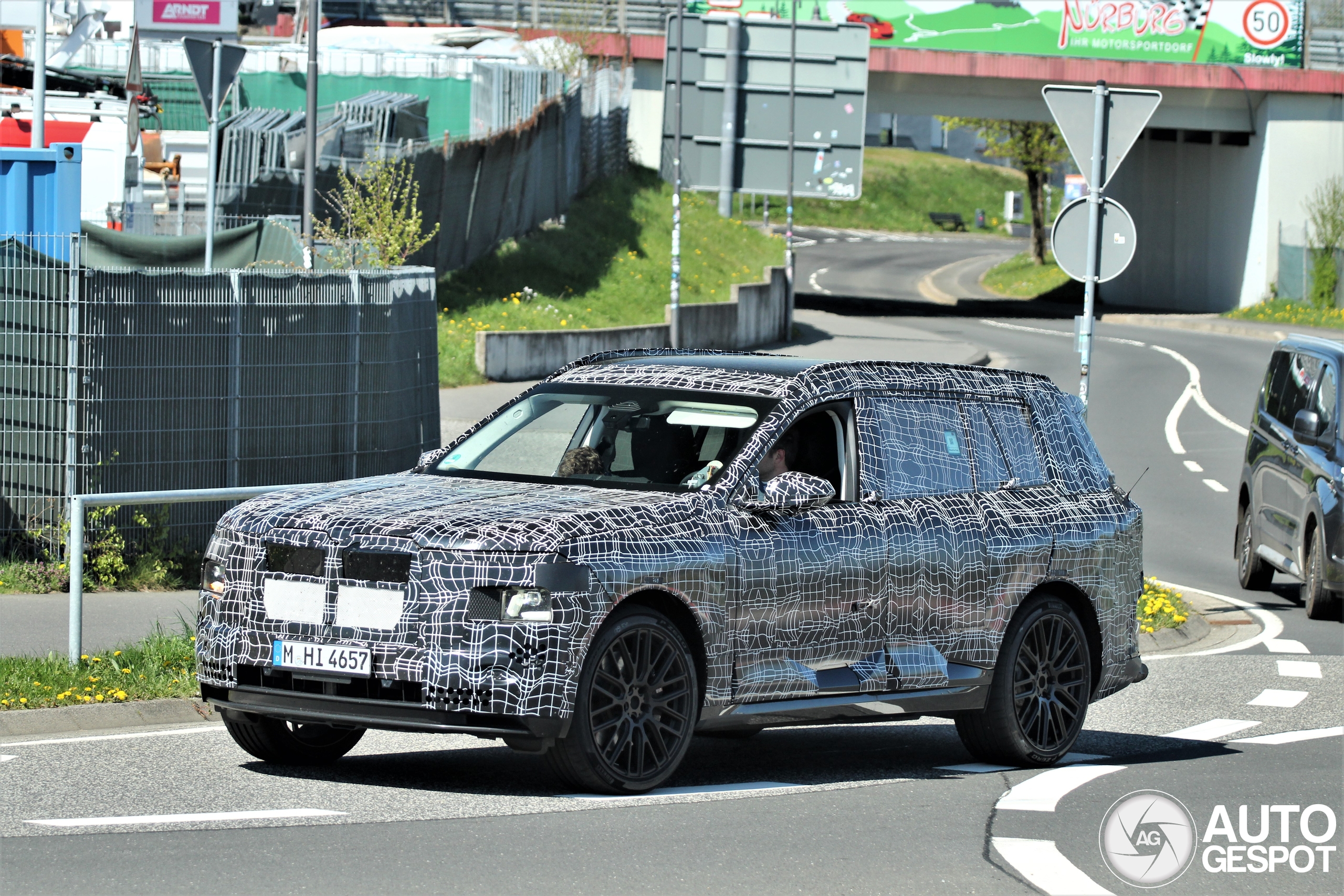 Bmw x7 m60 g67