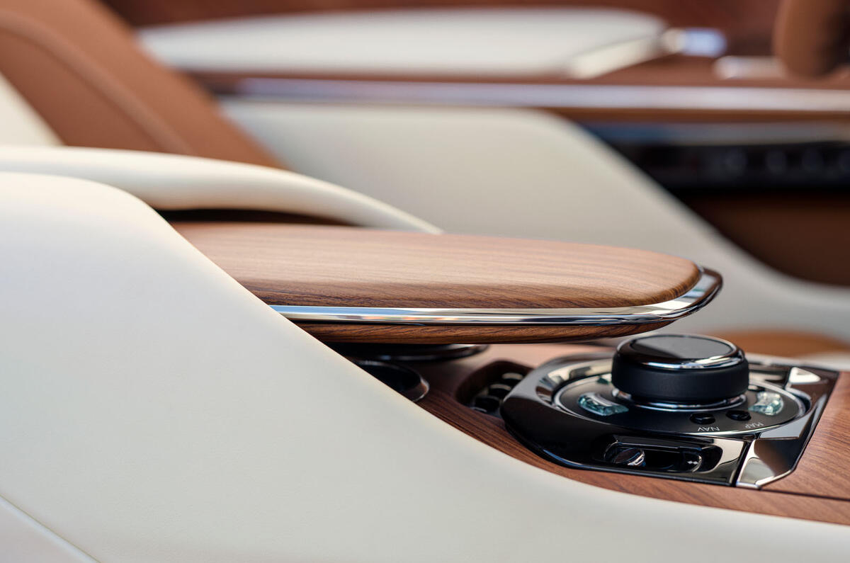 Rolls royce droptail arcadia centre console