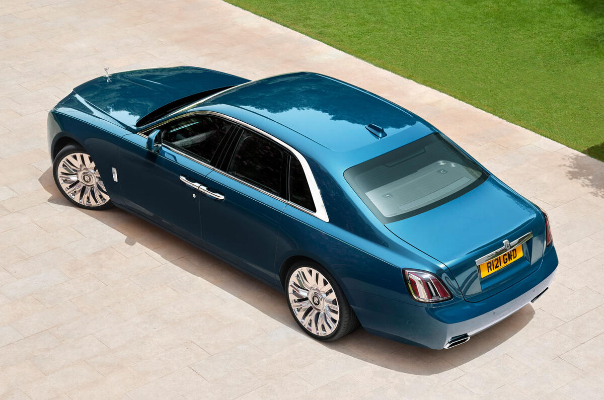 Rolls royce ghost series ii rear