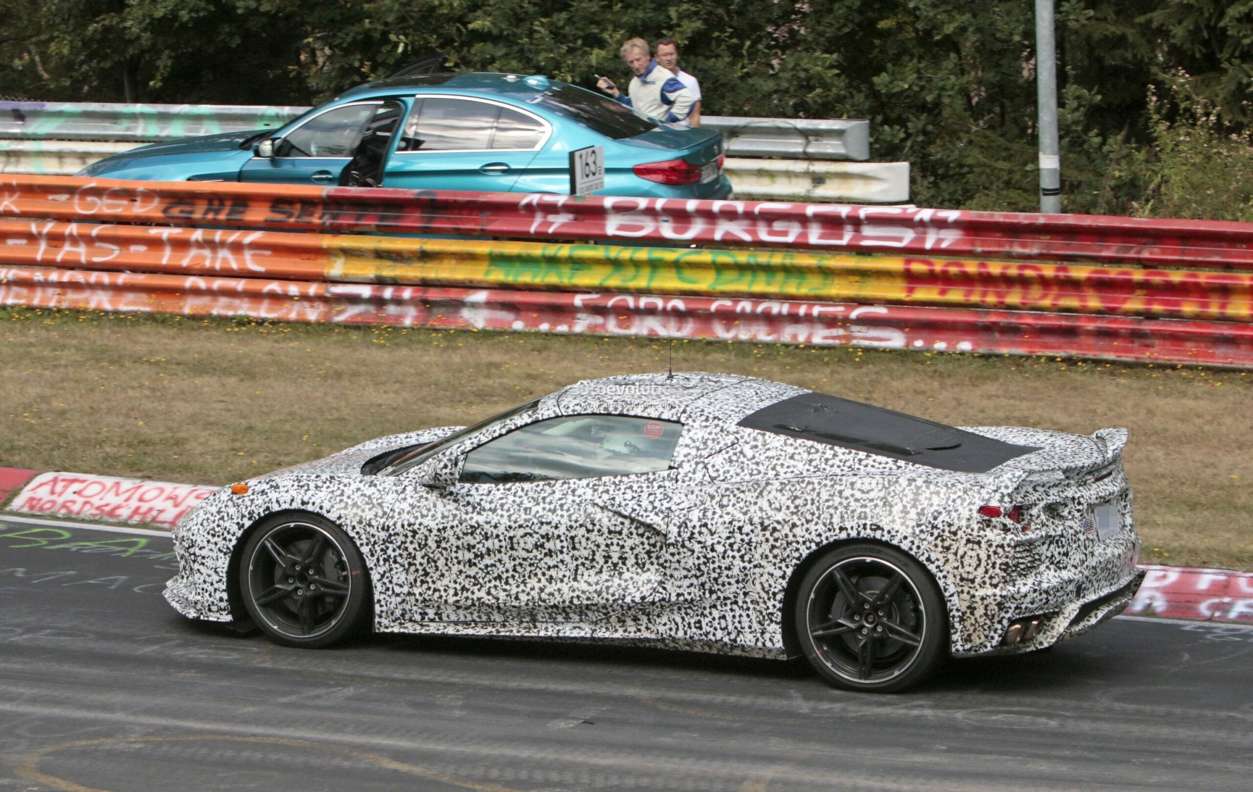 Chevrolet corvette c8 stingray (2019)