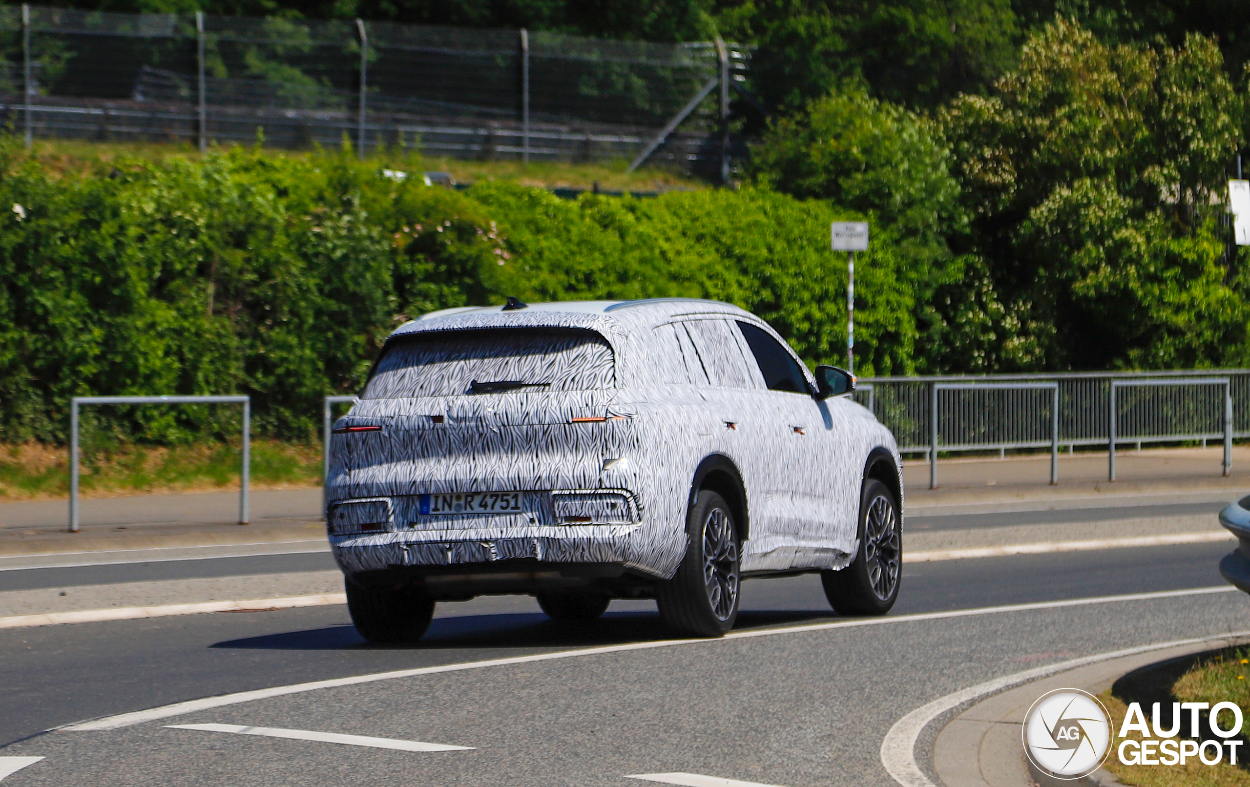 Audi q9 2027