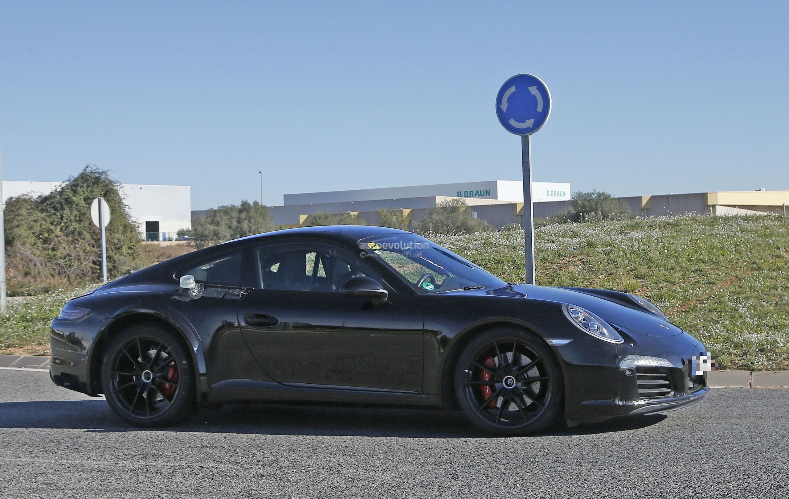 Porsche 911 992 (2019)