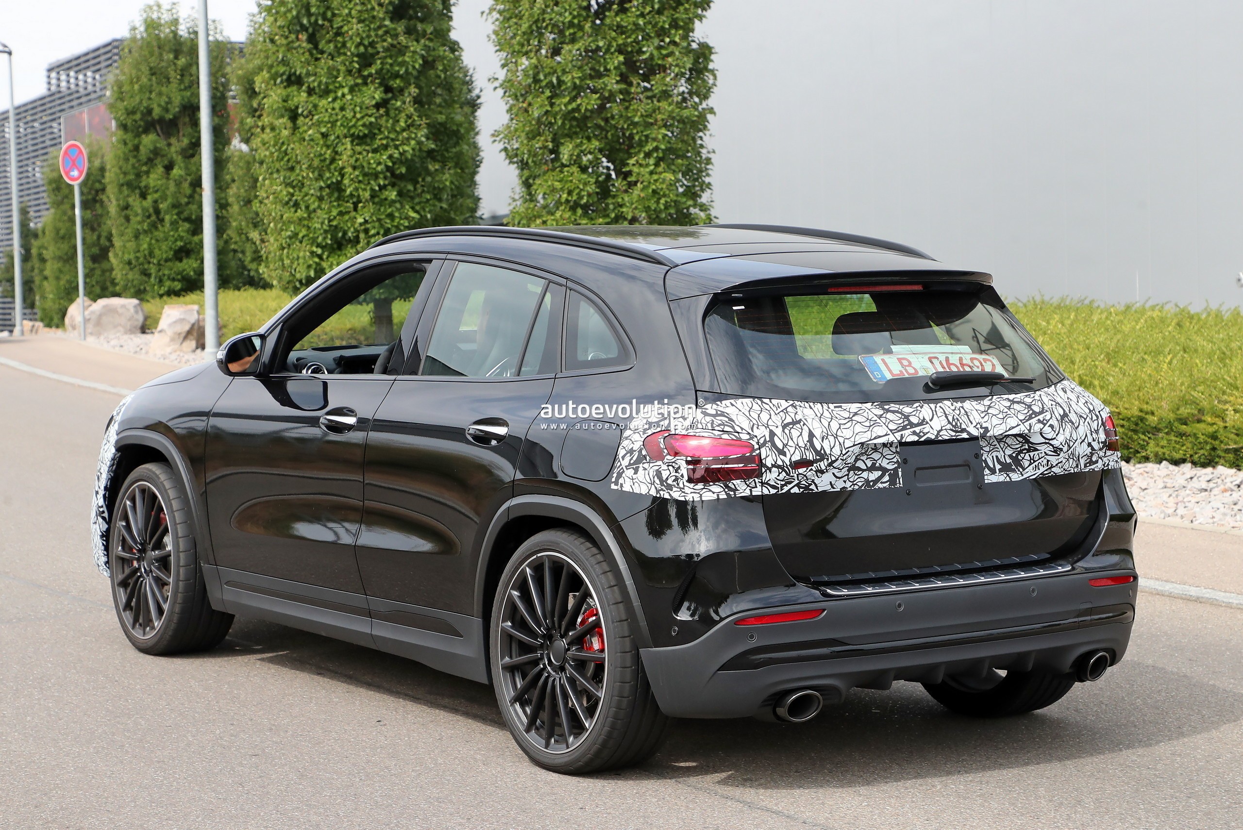 Mercedes-benz gla mk2 [h247] | eqa facelift (2023)