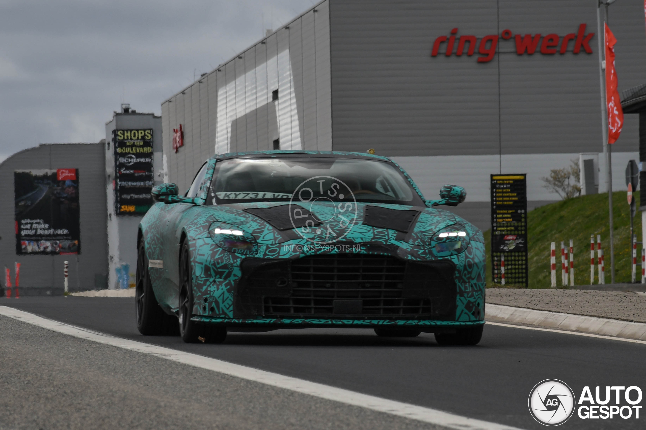 Aston martin dbs superleggera 2026