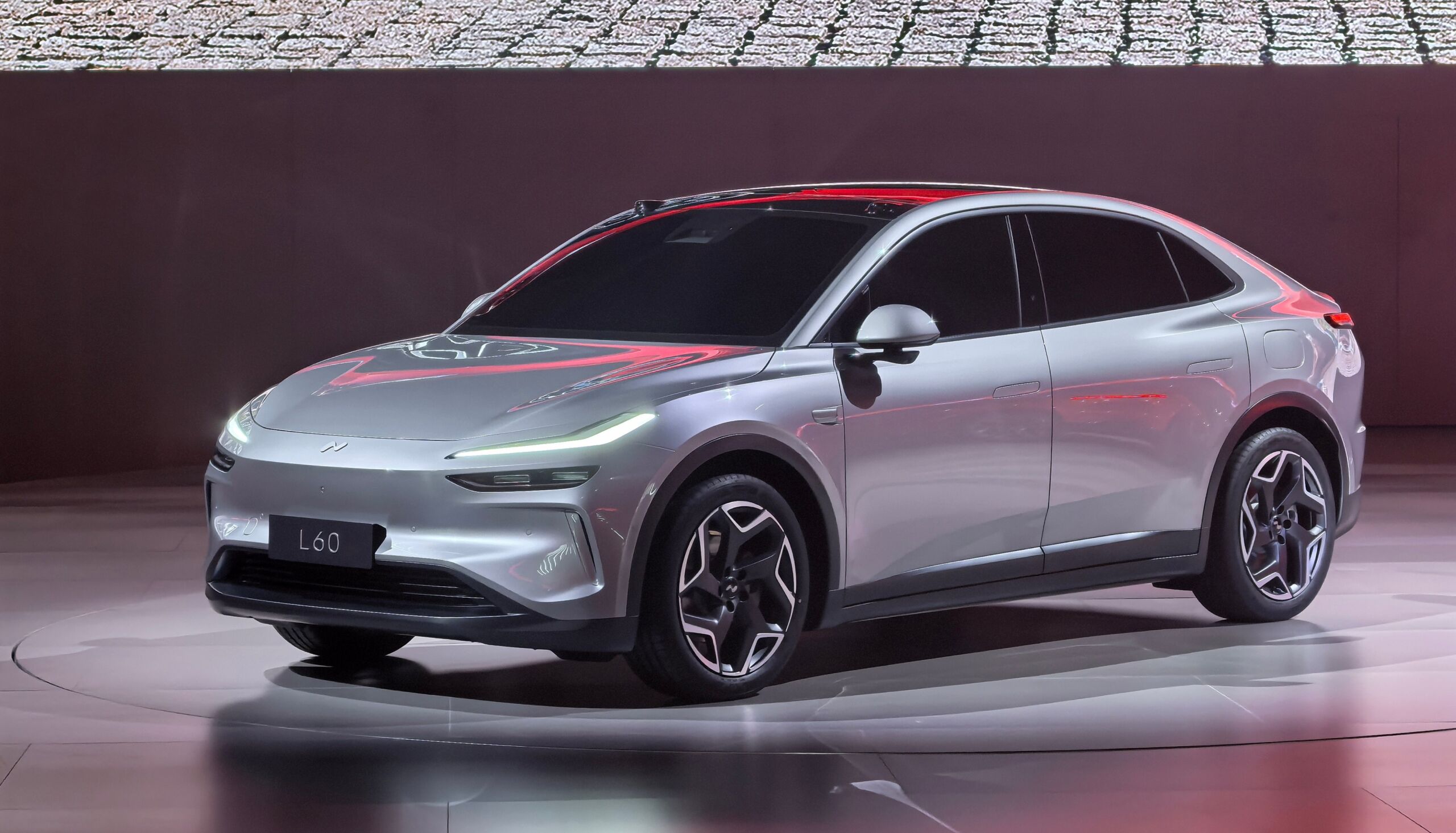 Onvo l60 (2024)