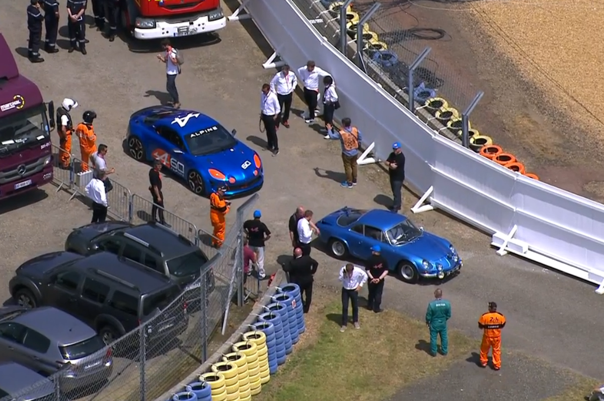 Alpine celebration concept (24h le mans 2015)