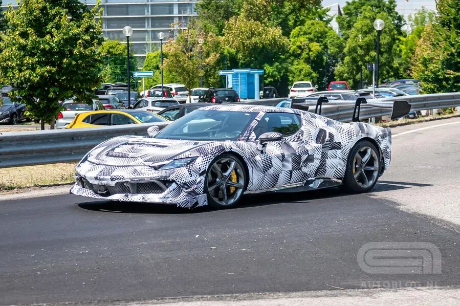 Wat voor hardcore apparaat is ferrari hier aan het testen?