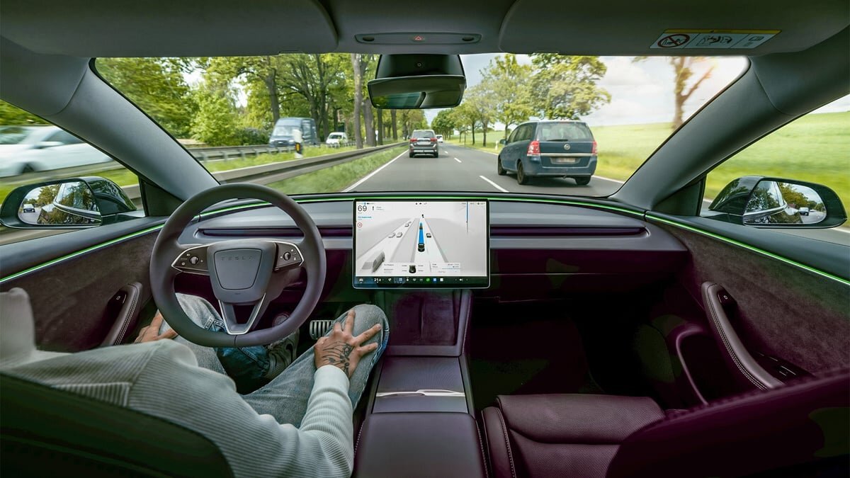 Contrairement à d'autres pays, la france a décidé de bloquer tesla et son fsd... Pour renault et peugeot?