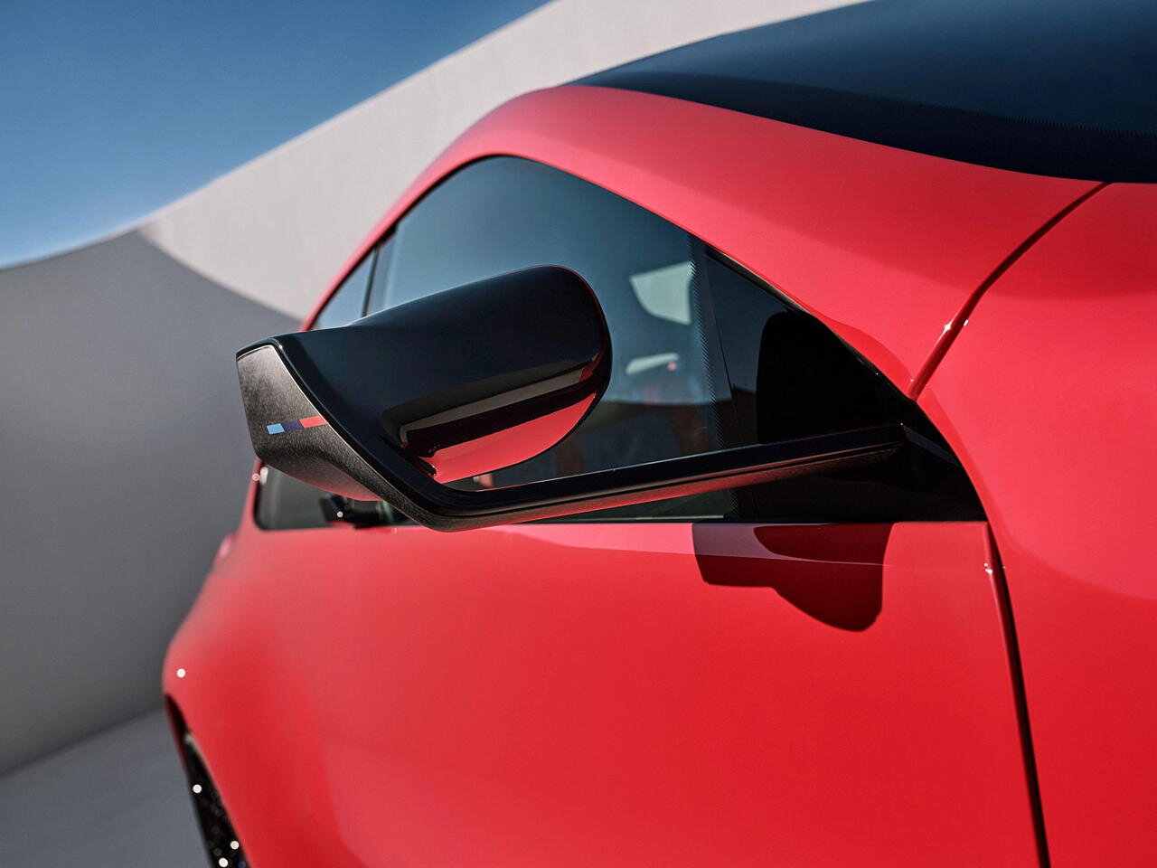 Nuevas imágenes del bmw m3 neue klasse de 1. 000 cv, esta vez junto a su abuelo, el m3 e30
