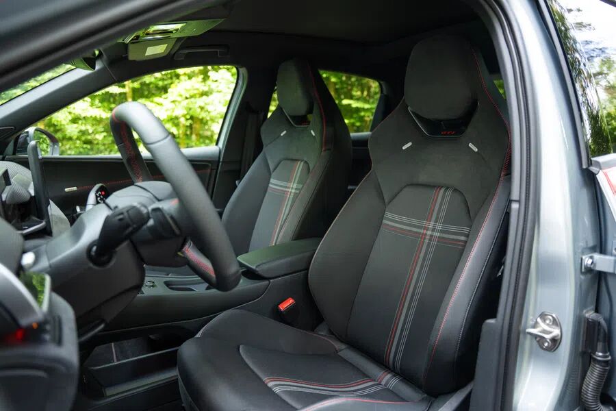 De id polo gti is alles wat je hoopt, plus een ridicuul nepmotorgeluid