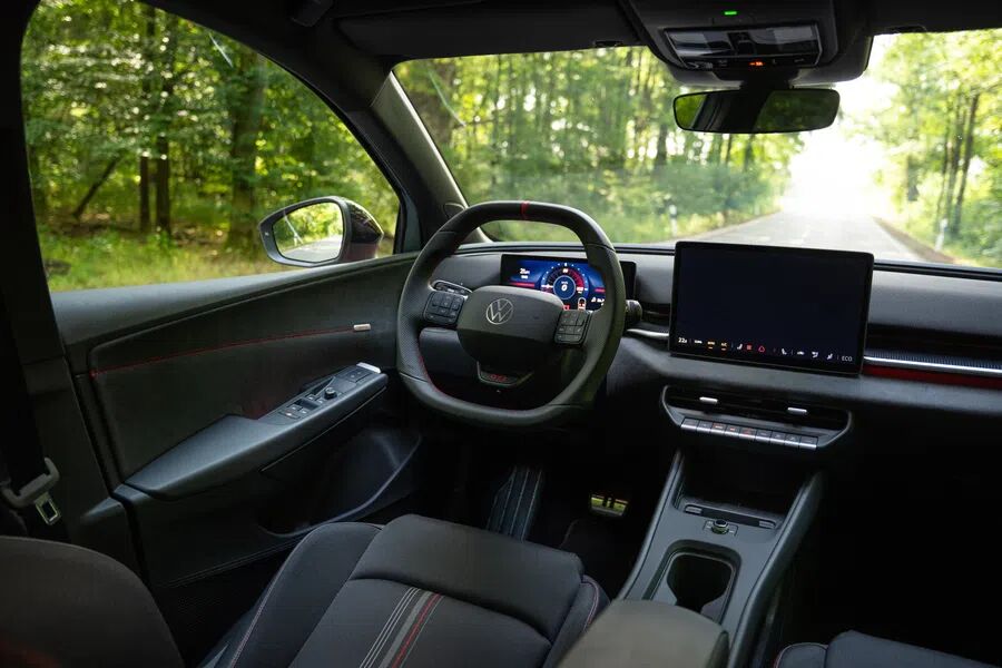 De id polo gti is alles wat je hoopt, plus een ridicuul nepmotorgeluid