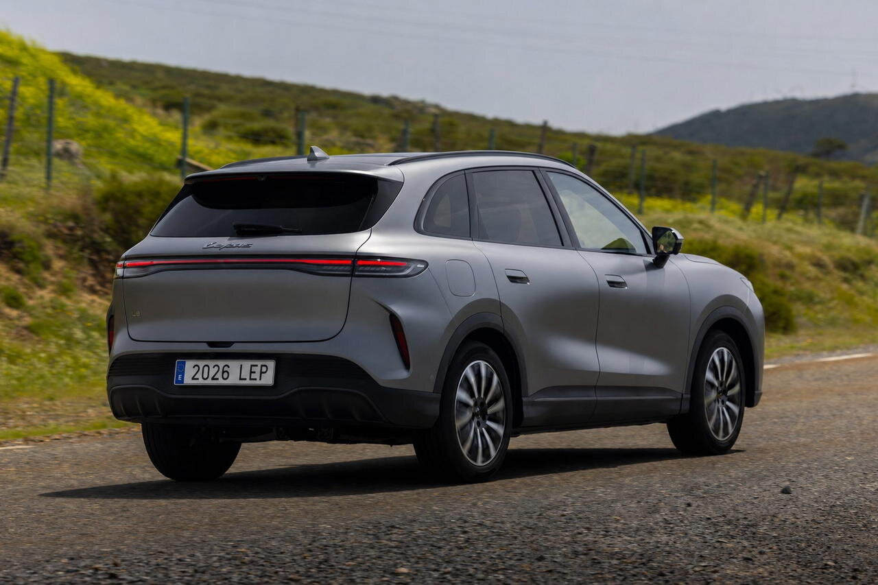 Rival del toyota rav4 pero por 16. 000 € menos, este nuevo phev llega con 279 cv, 90 km eléctricos y financiación al 0% para ponértelo fácil