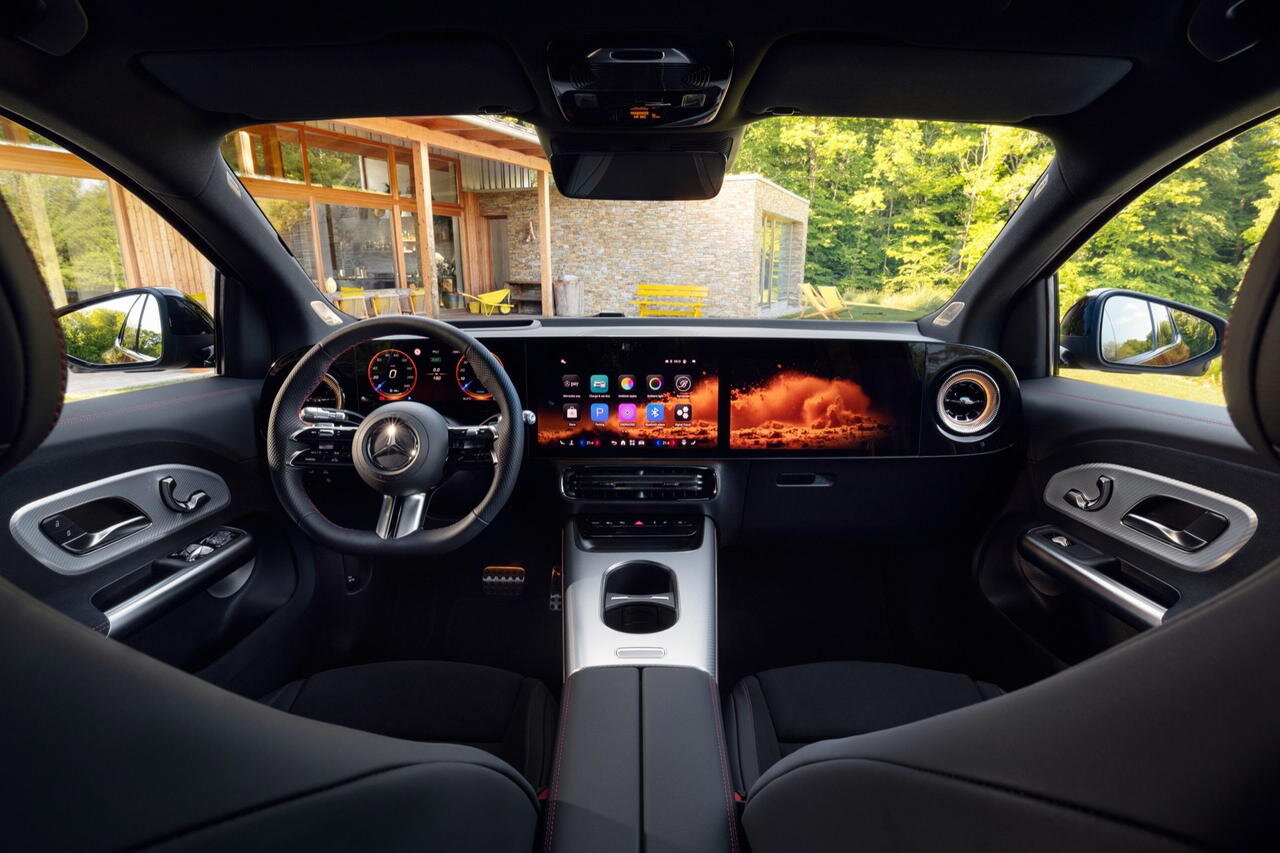 El mercedes gla 2026 ya es oficial: más tecnológico y más eléctrico, pero también con el motor híbrido que todos quieren en su coche