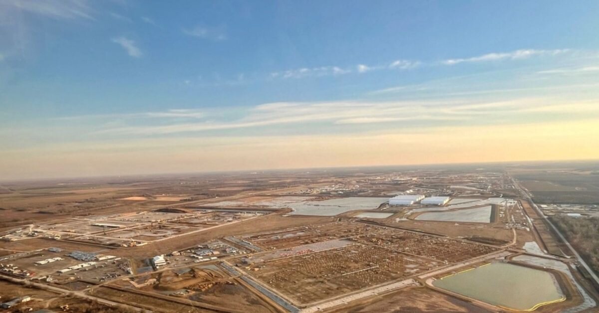 Meta is backing 10 gas plants to power data centers – and just quit a global renewables pledge