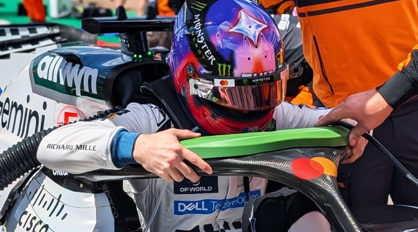 Entorno de oscar piastri desmiente interés por salir de mclaren