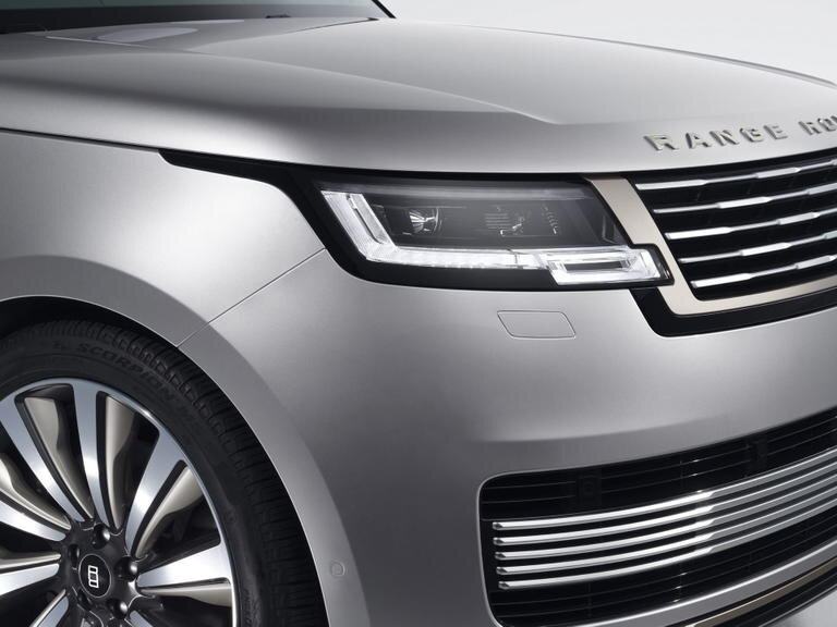Es el 4x4 clásico mas deseado, un icono de la moda y el diseño por derecho propio, y ahora, tan lujoso como un range rover sv ultra