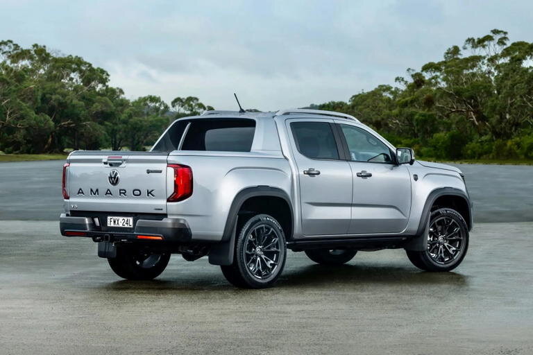 Llega una versión más radical para el todoterreno de volkswagen, que con un motor v6 diésel quiere ser la ranger raptor alemana pero no para el 4x4