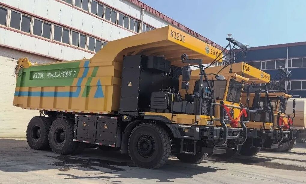 World’s first sodium-ion electric mining truck delivered in china with 676 kwh battery capacity